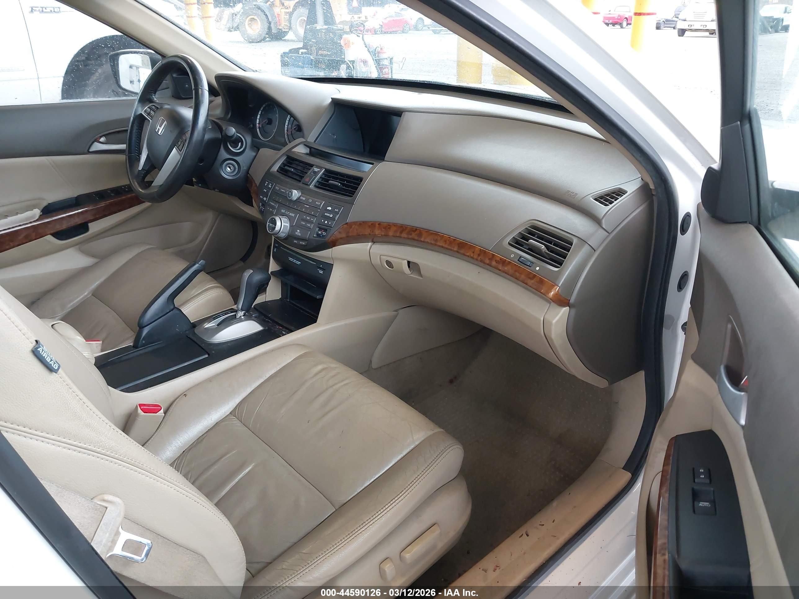 HONDA ACCORD image 5