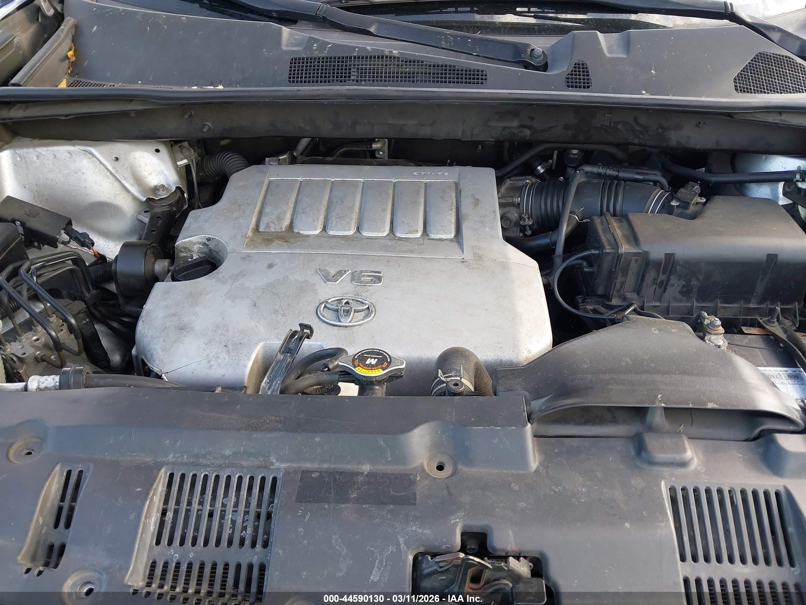 TOYOTA HIGHLANDER image 10