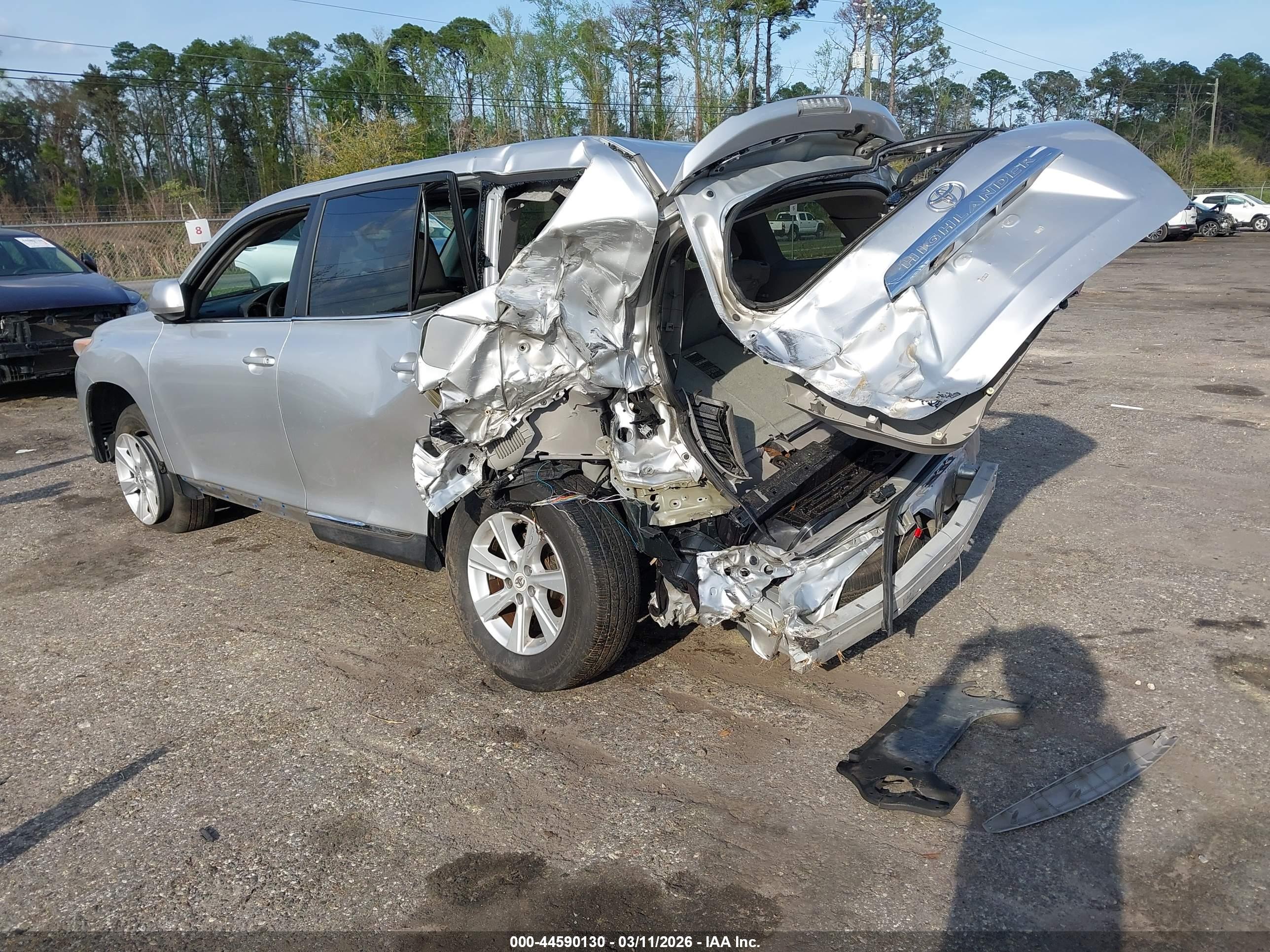 TOYOTA HIGHLANDER image 3