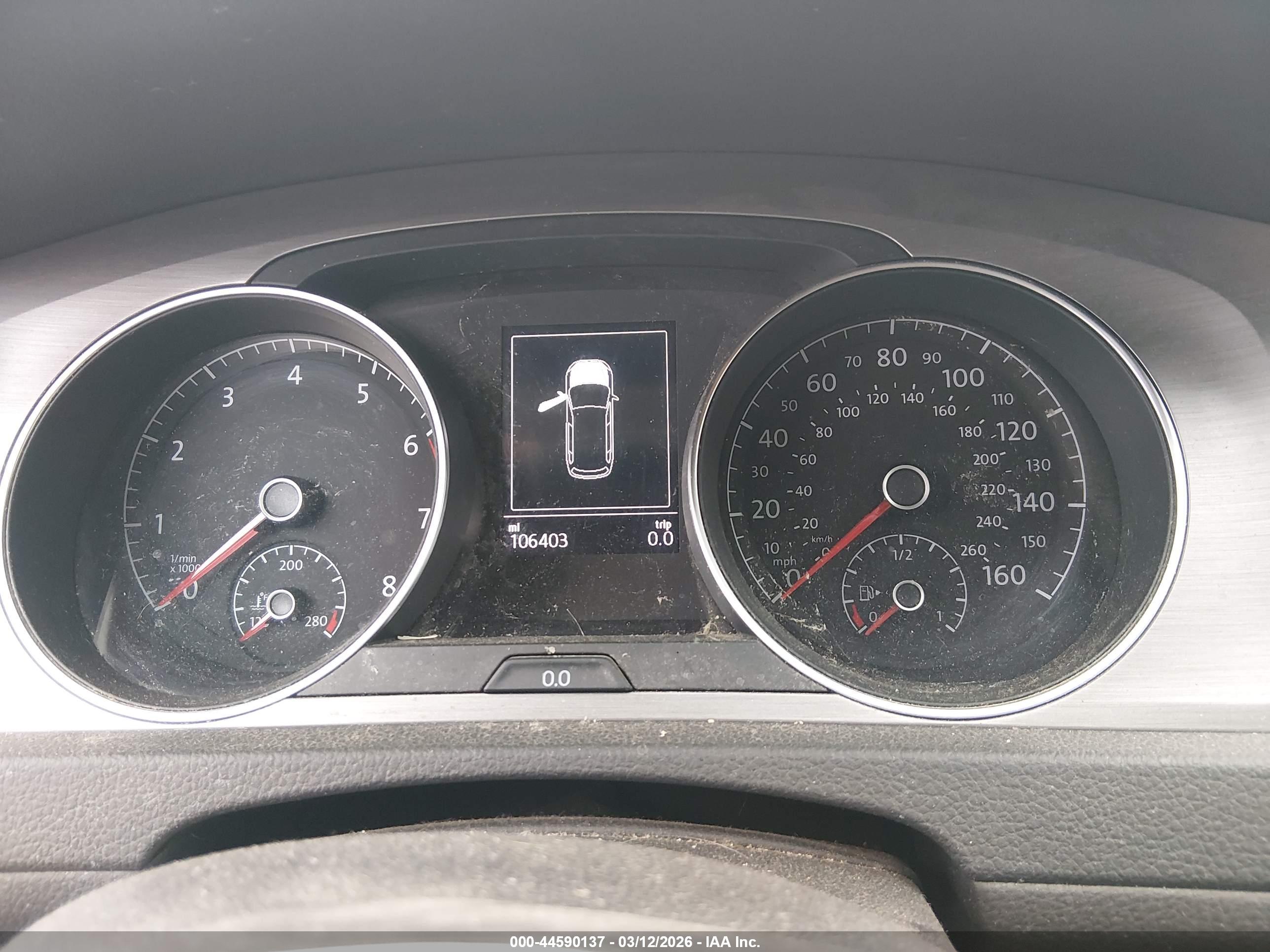 VOLKSWAGEN GOLF image 7