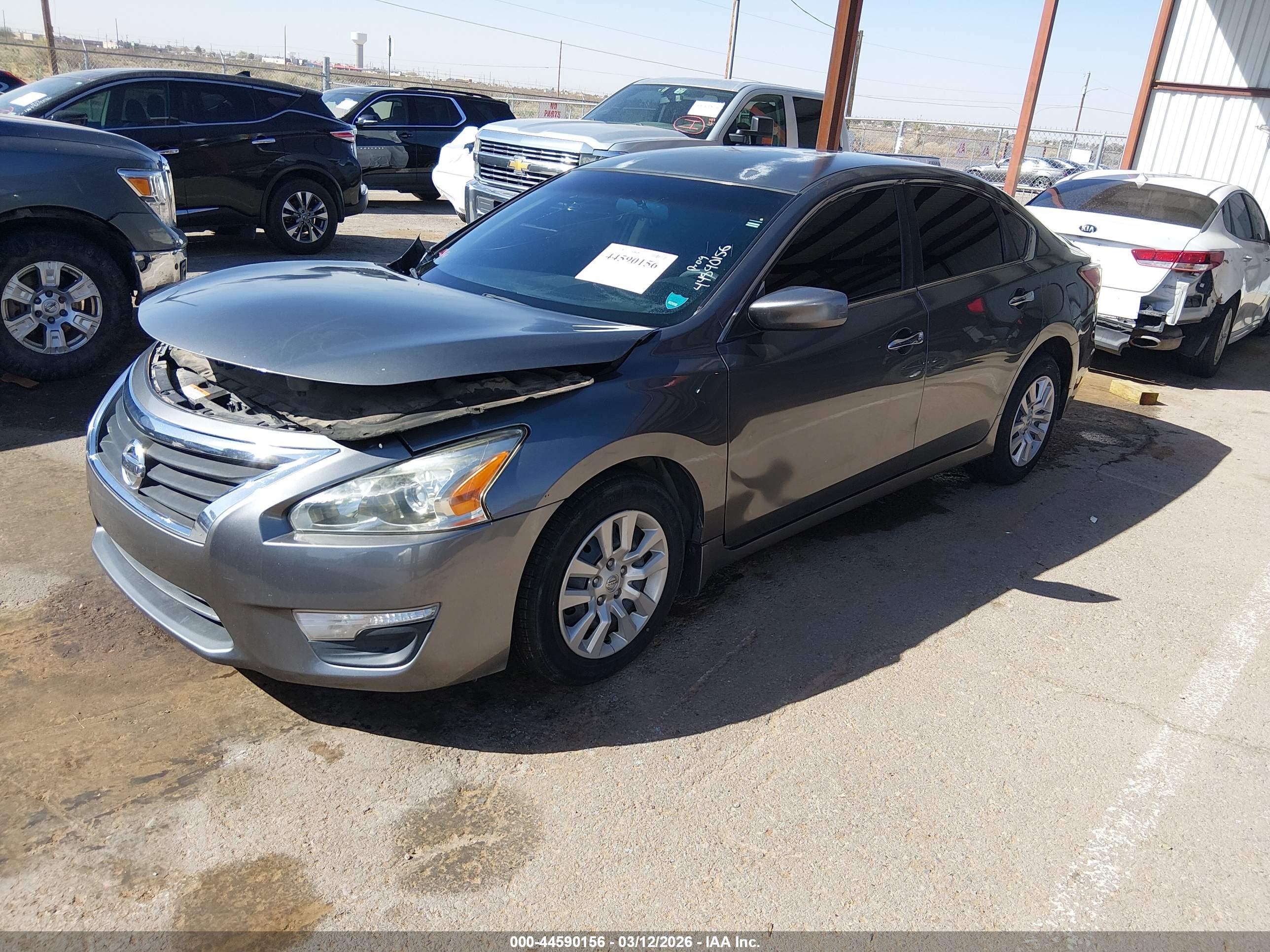 NISSAN ALTIMA image 2