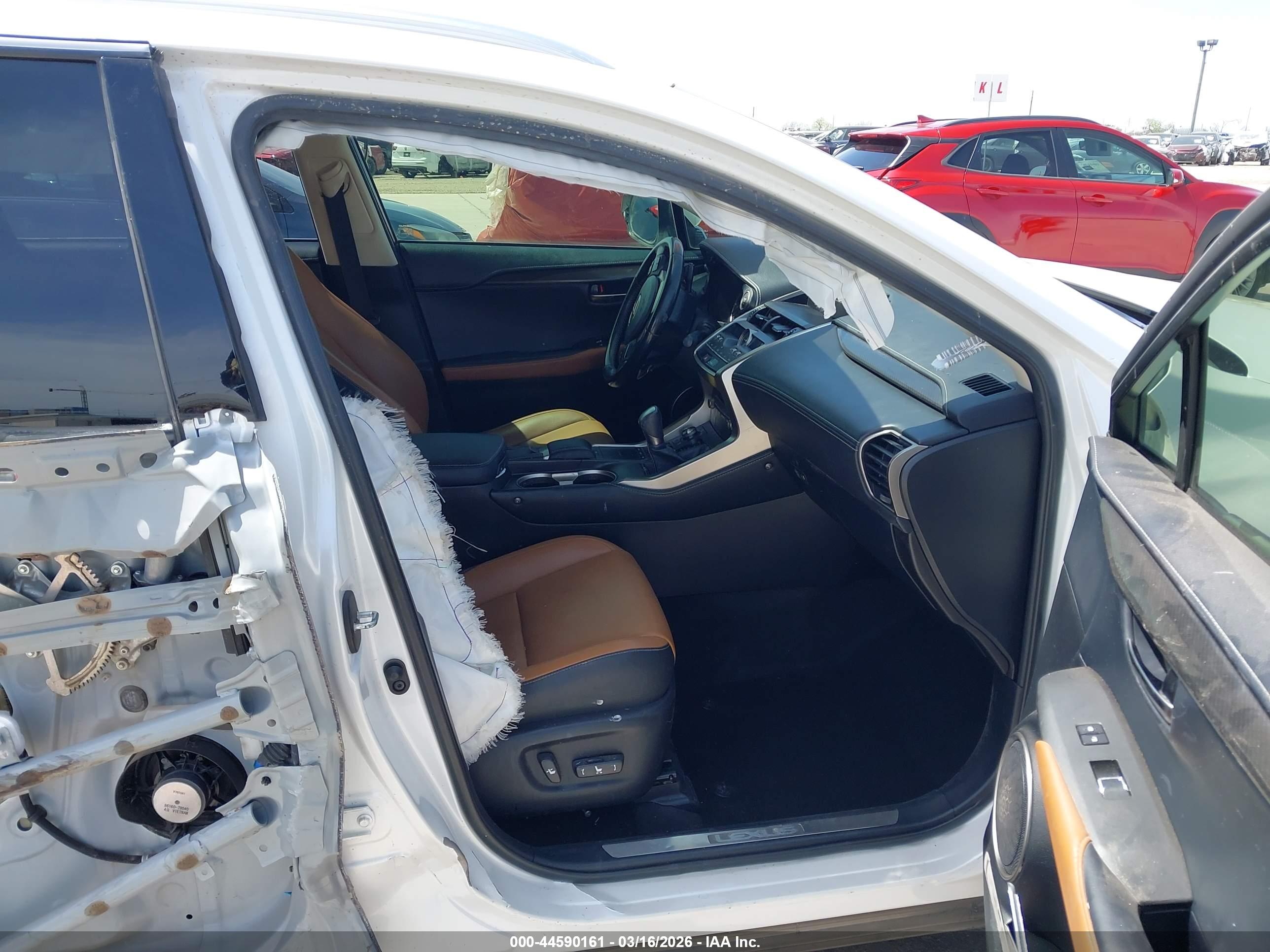 LEXUS NX image 5