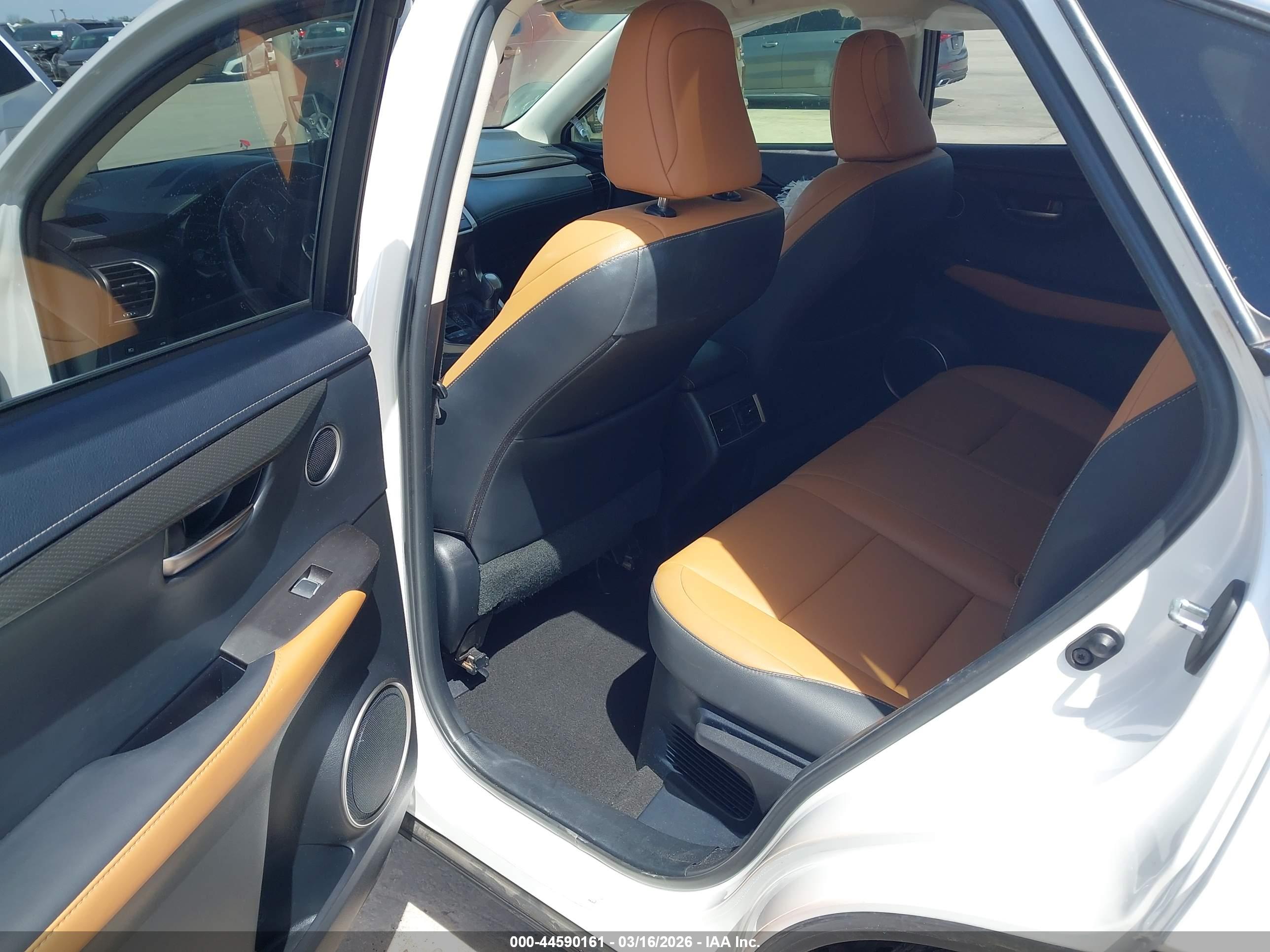 LEXUS NX image 8