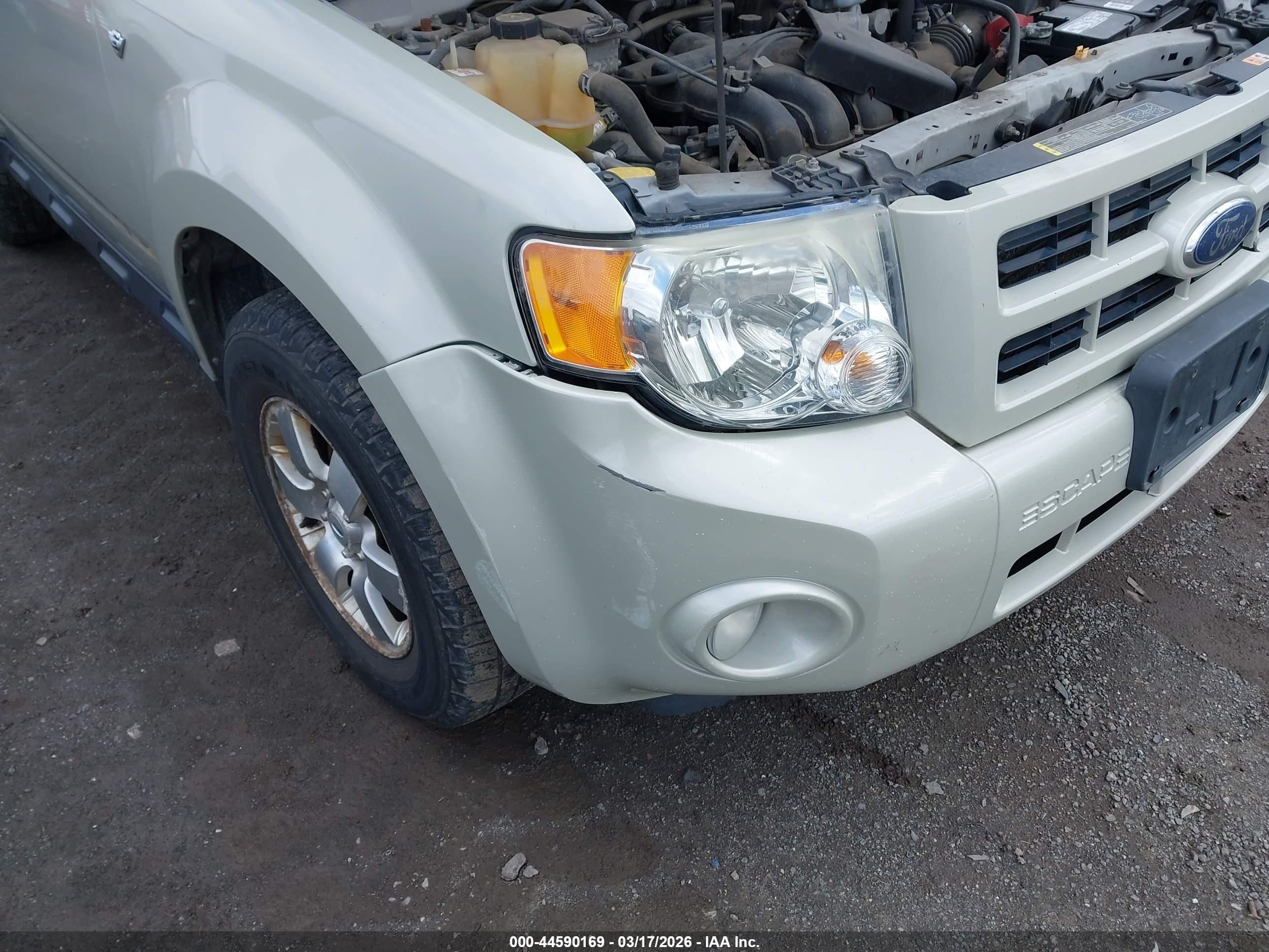 FORD ESCAPE image 6