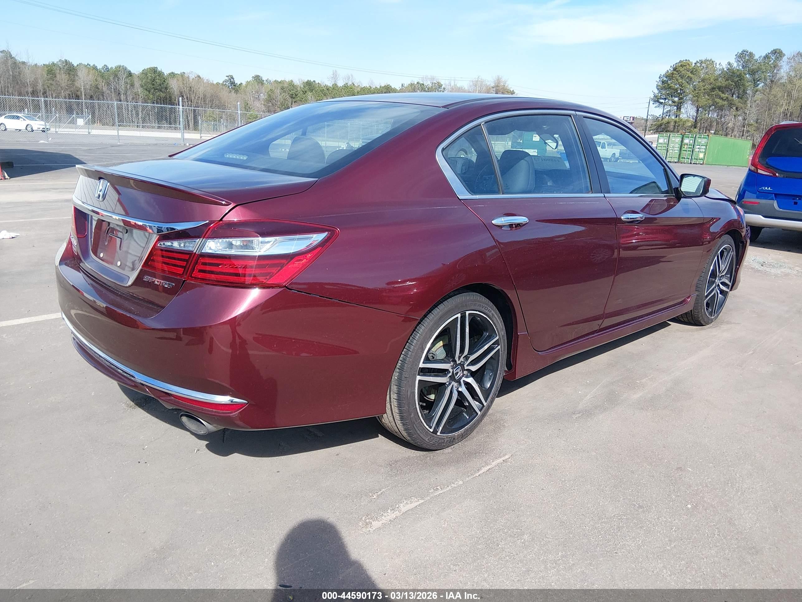 HONDA ACCORD image 4