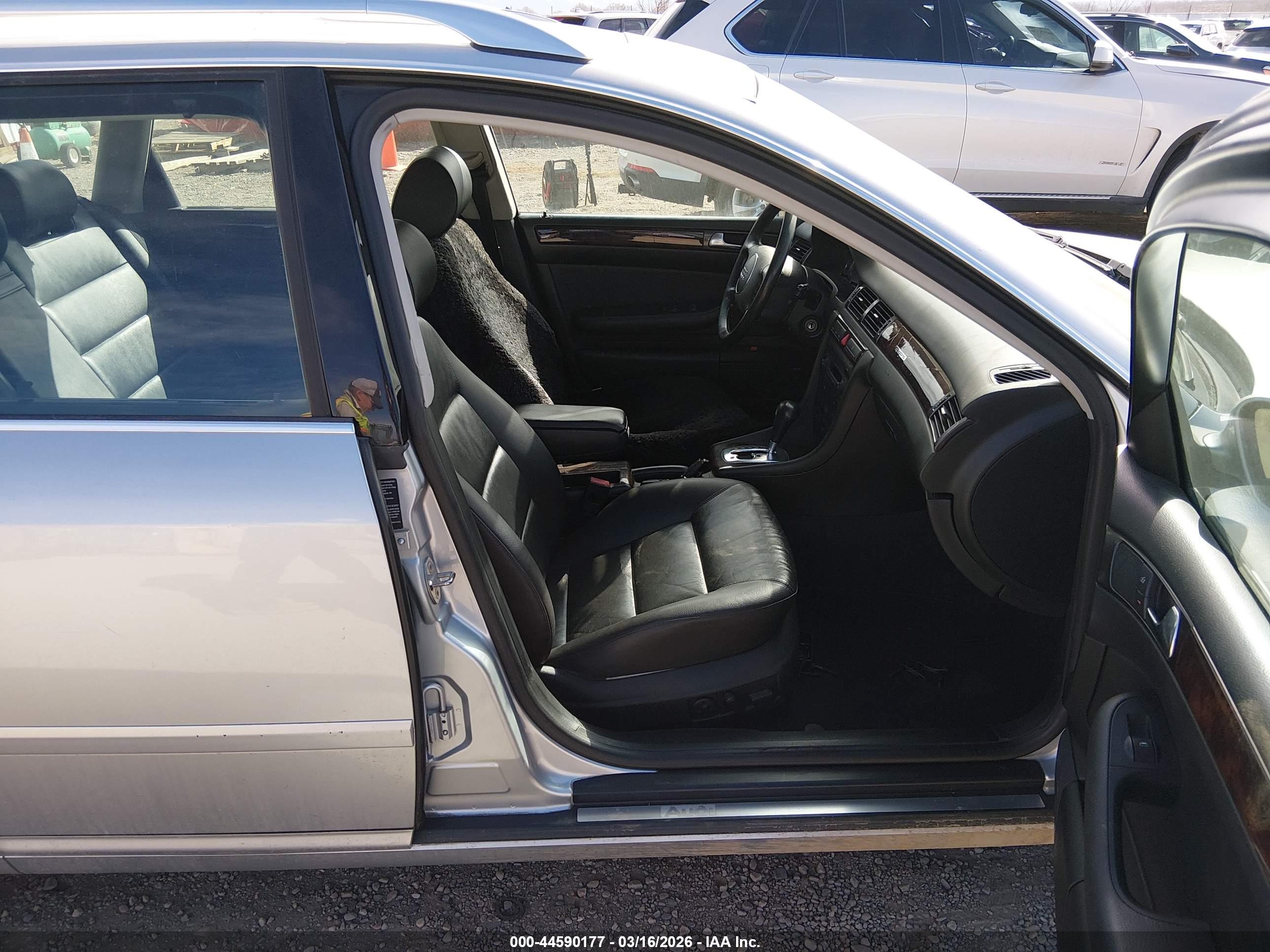AUDI A6 image 5
