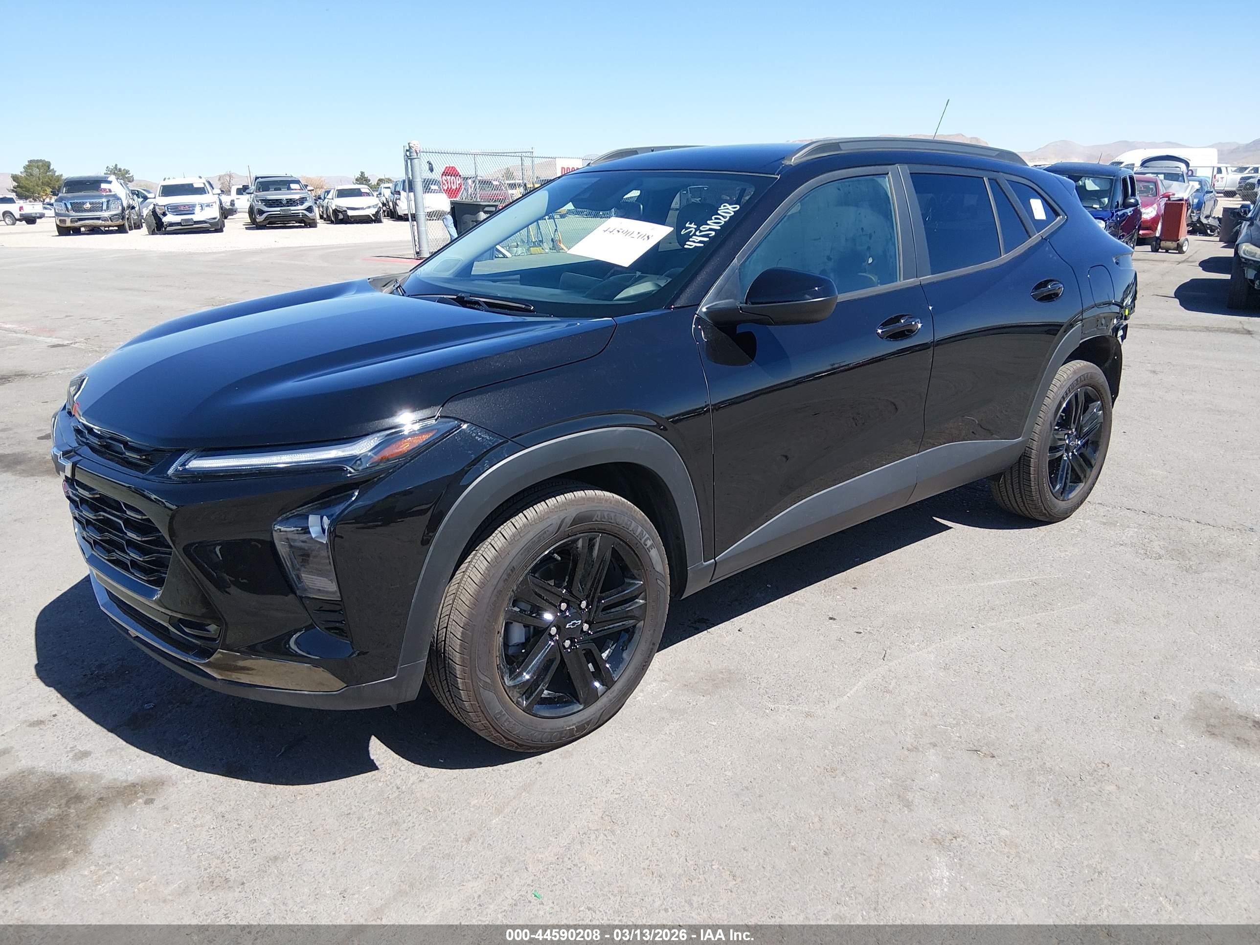 CHEVROLET TRAX image 2