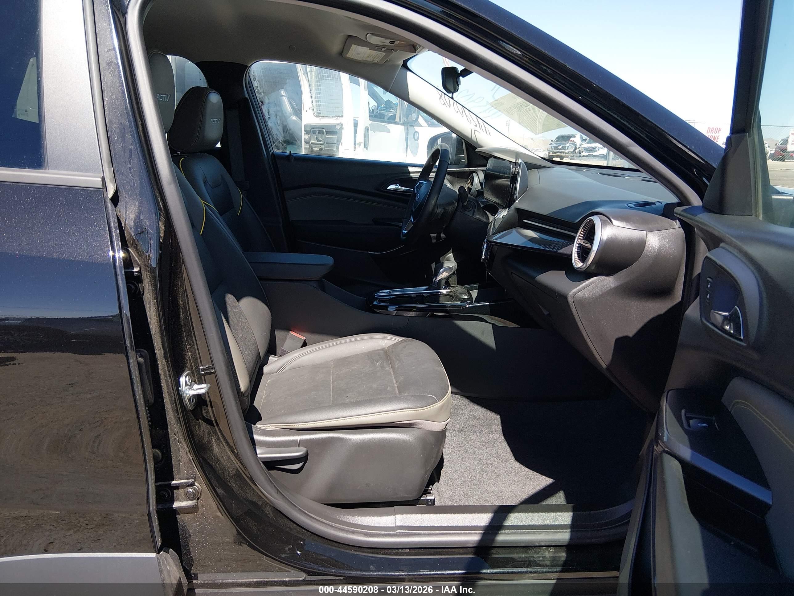 CHEVROLET TRAX image 5