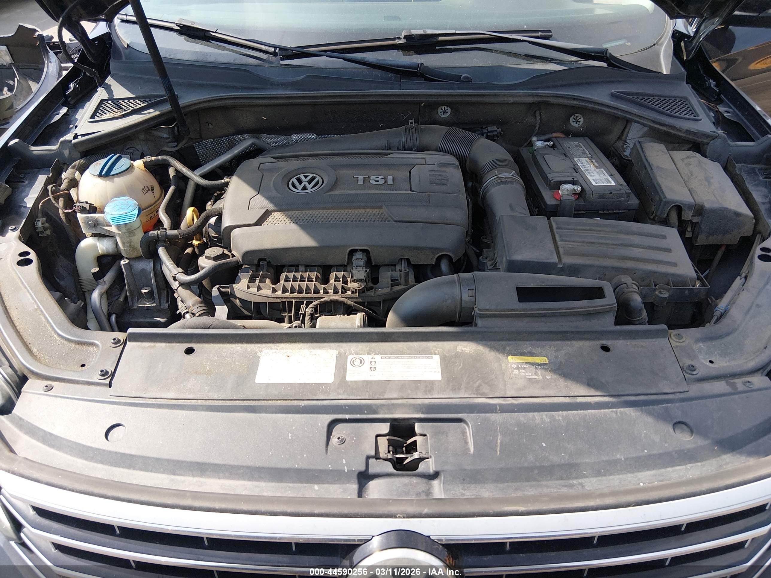 VOLKSWAGEN PASSAT image 10