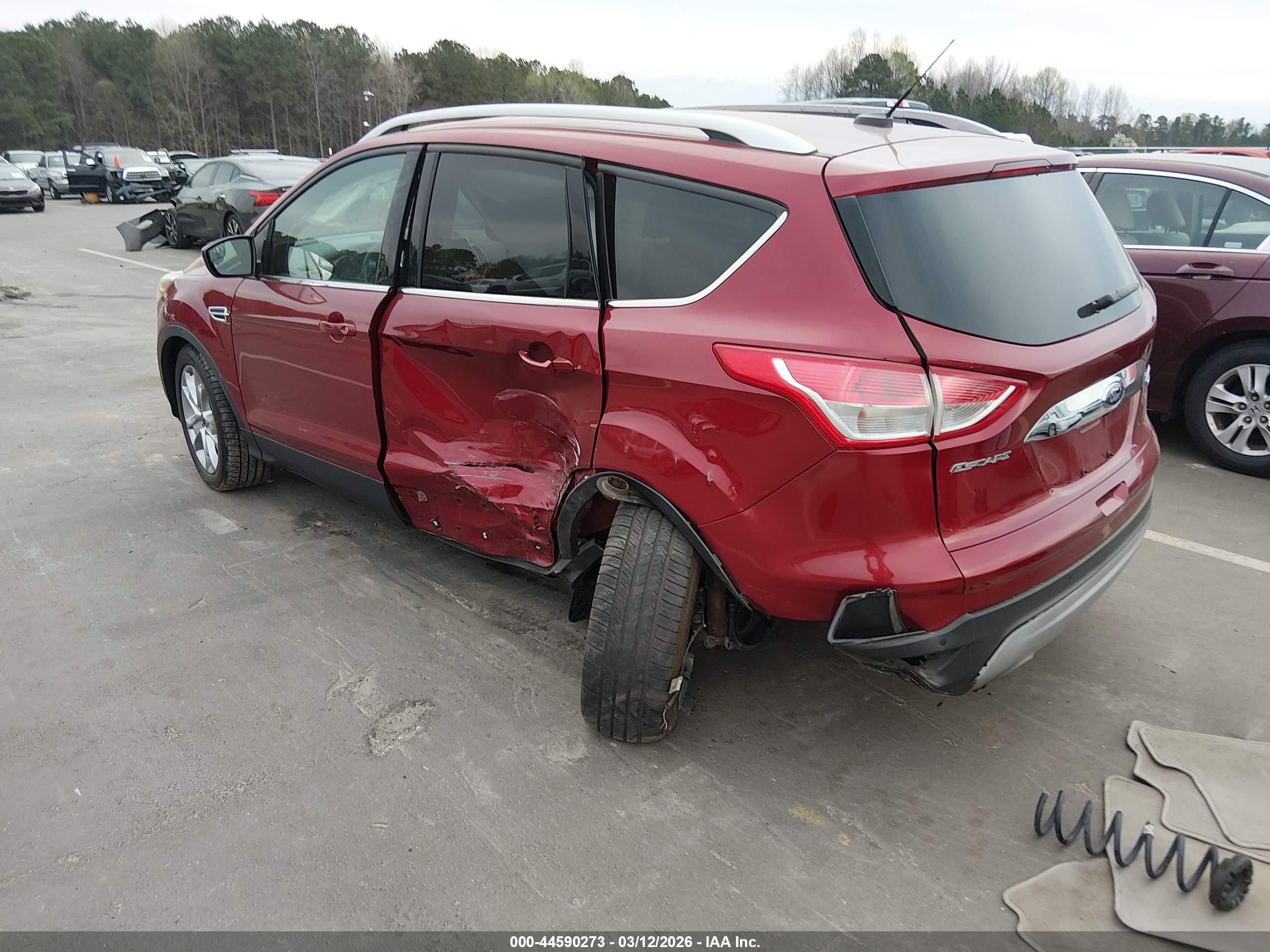 FORD ESCAPE image 3