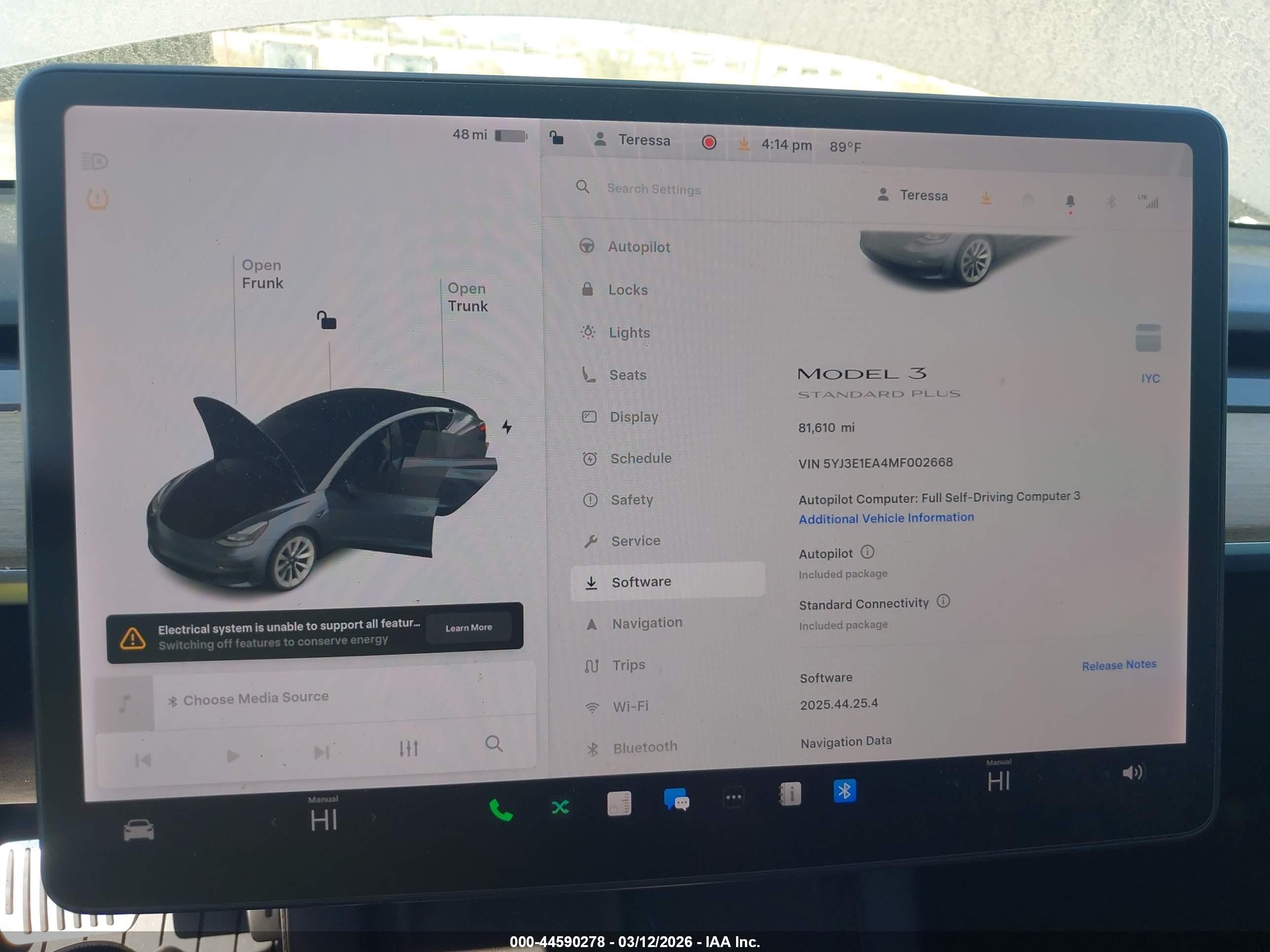 TESLA MODEL image 7