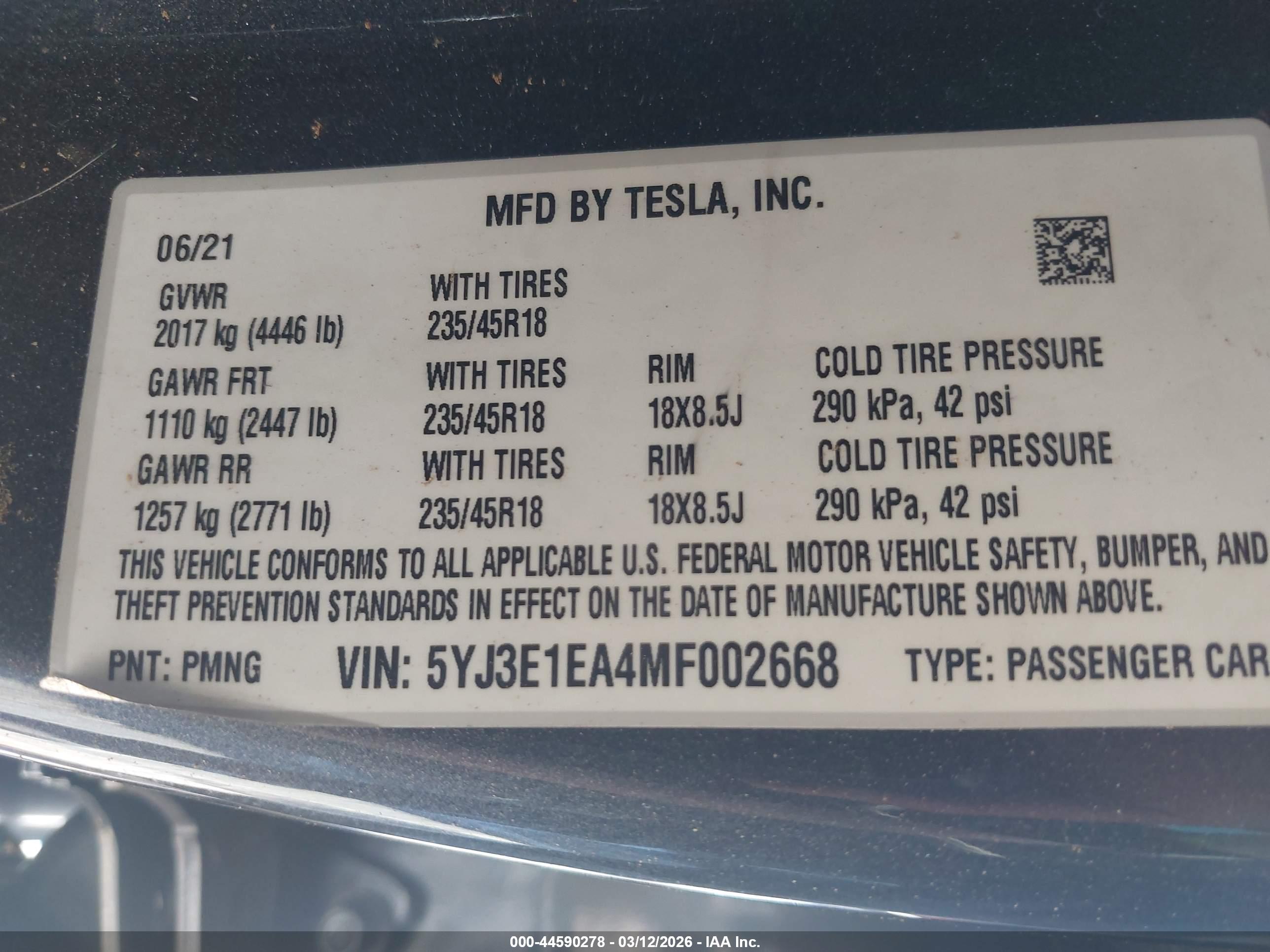 TESLA MODEL image 9