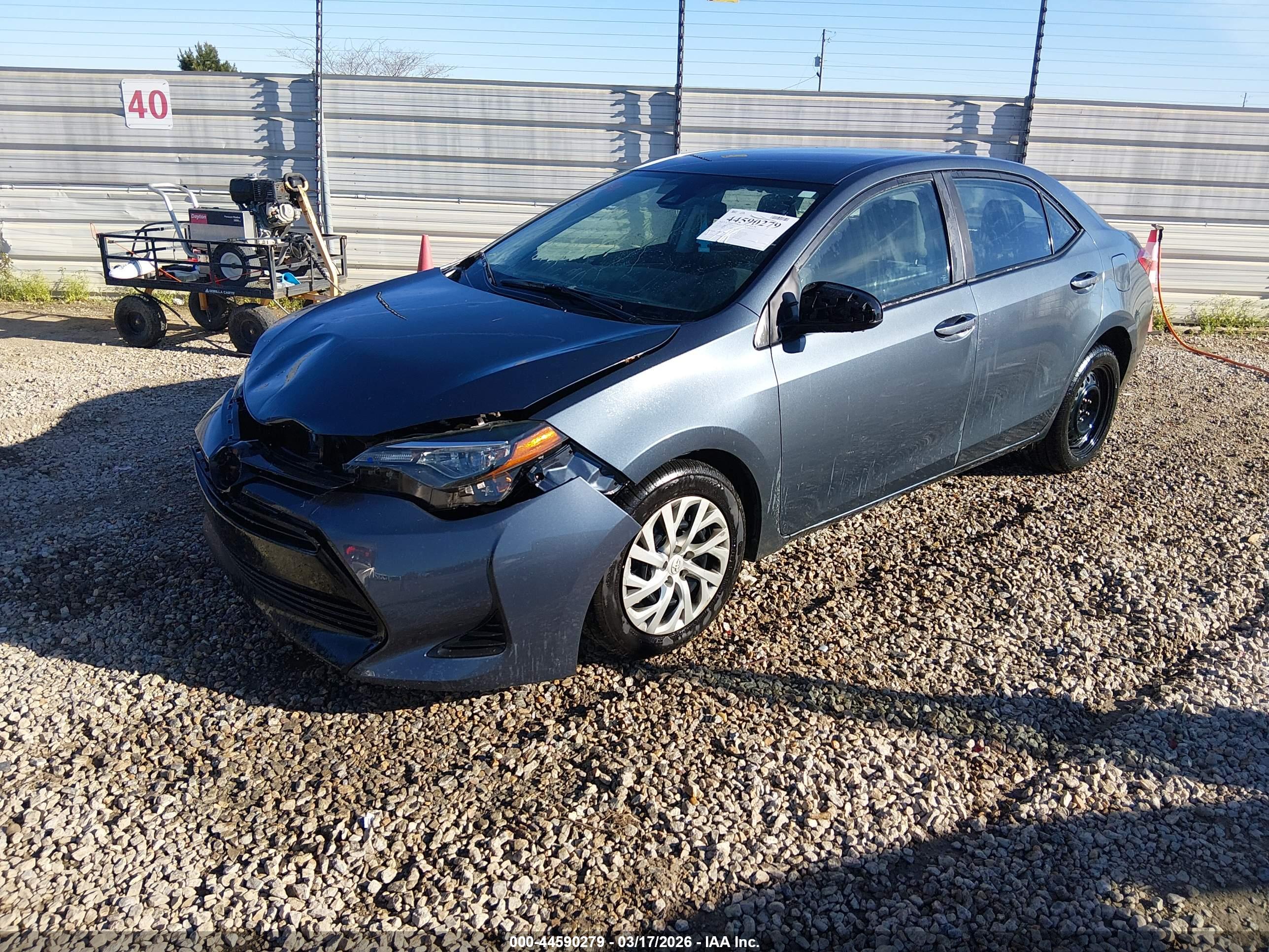TOYOTA COROLLA image 2