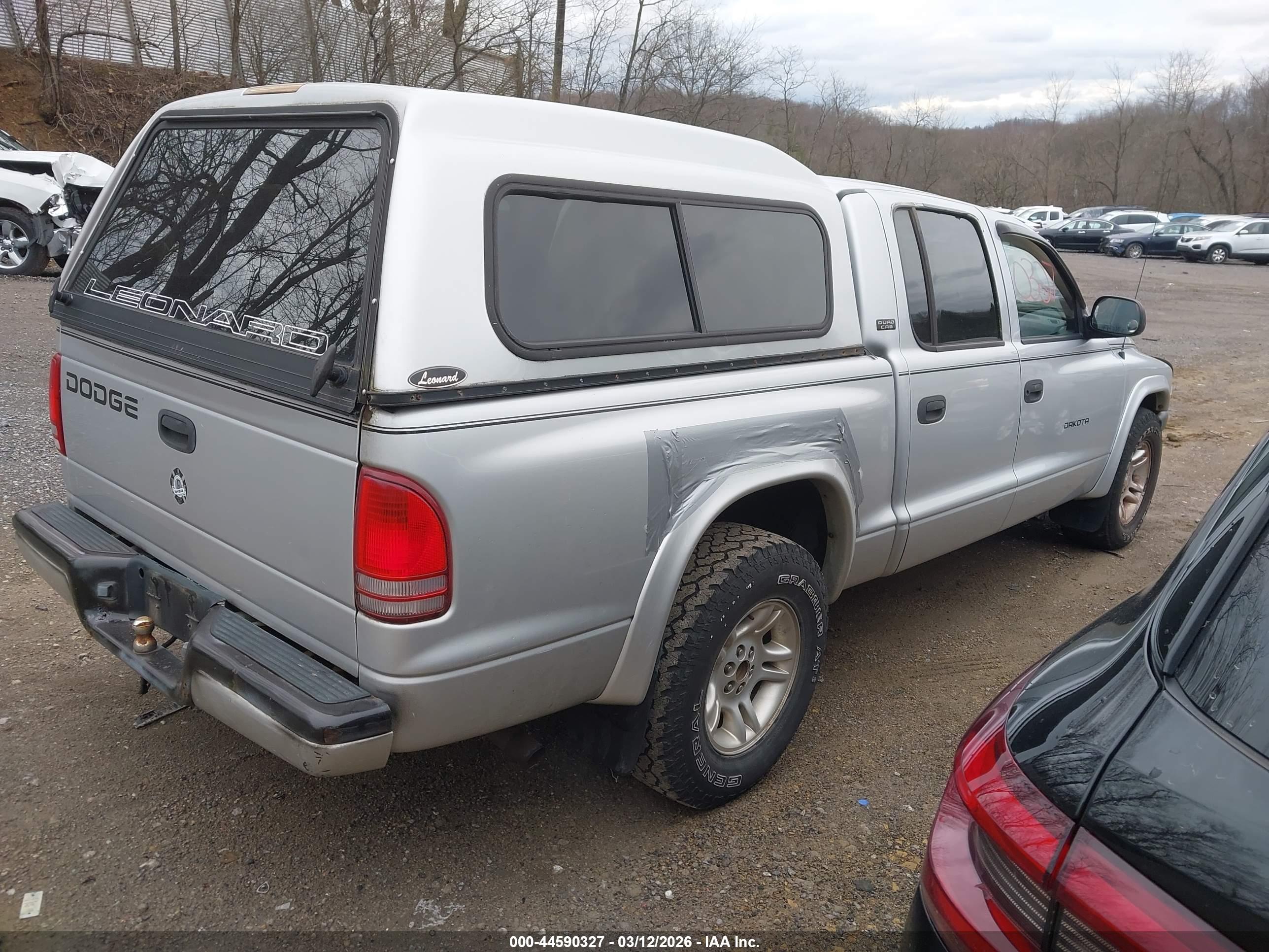DODGE DAKOTA image 4