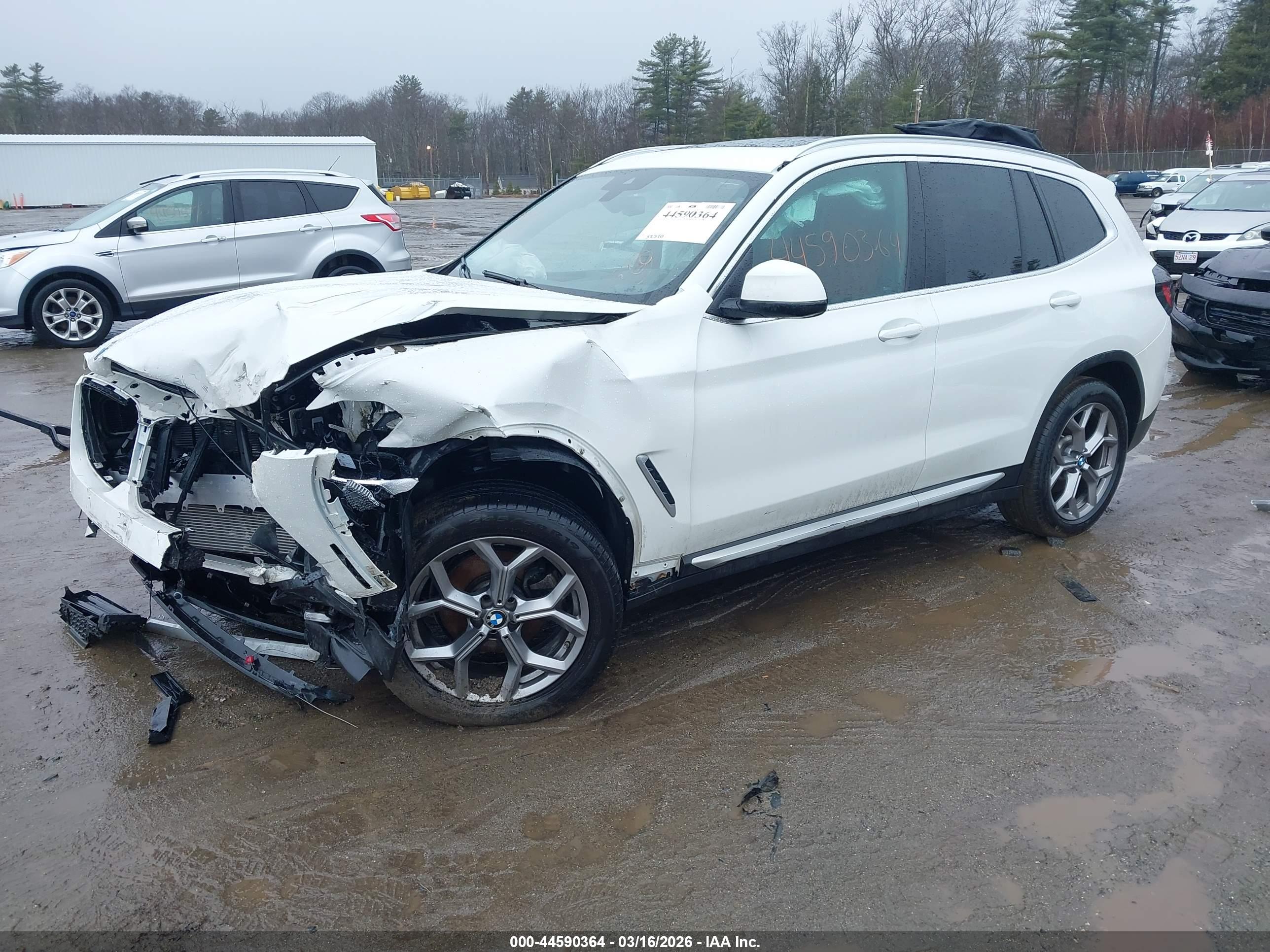 BMW X3 image 2