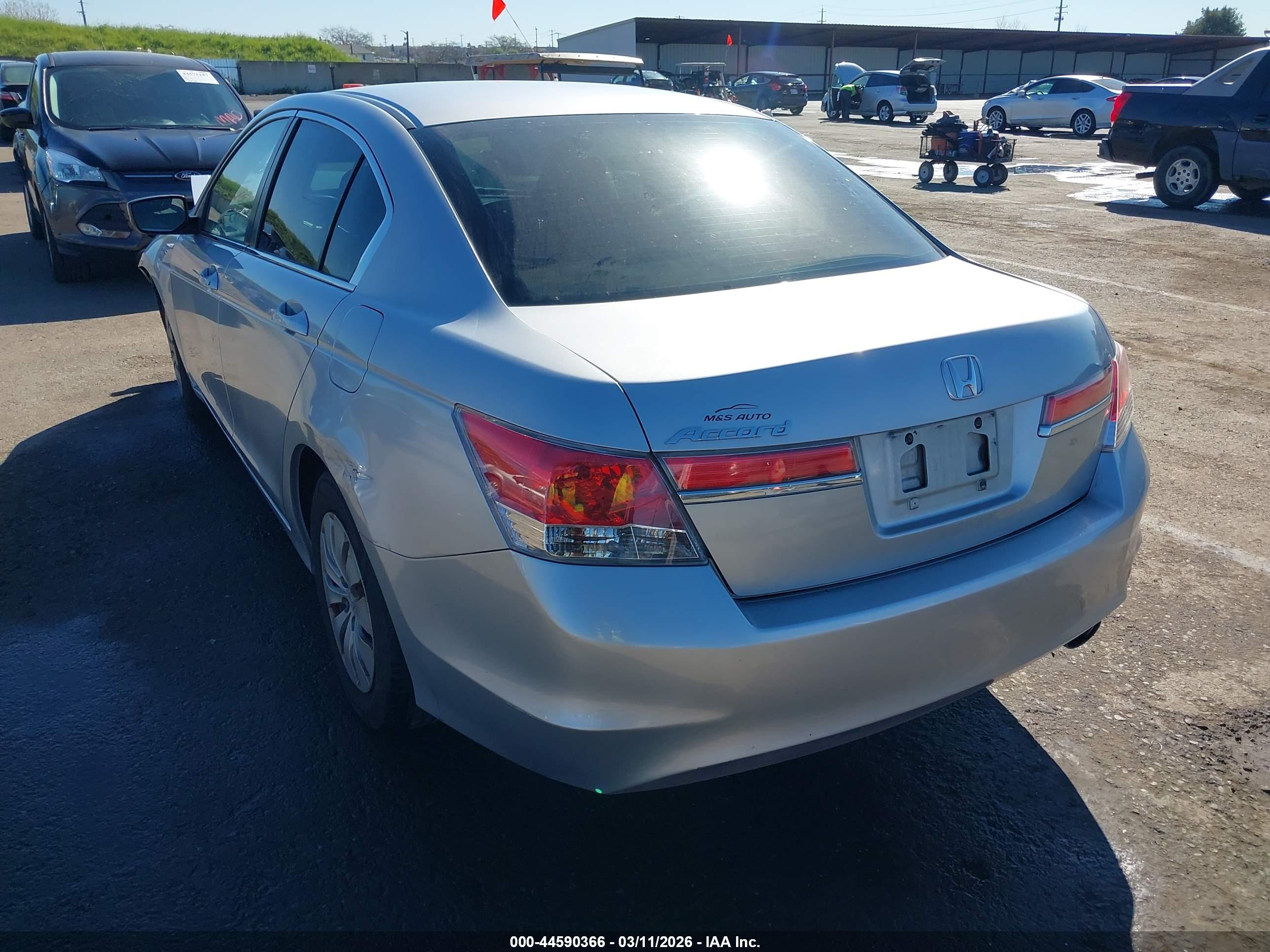 HONDA ACCORD image 3