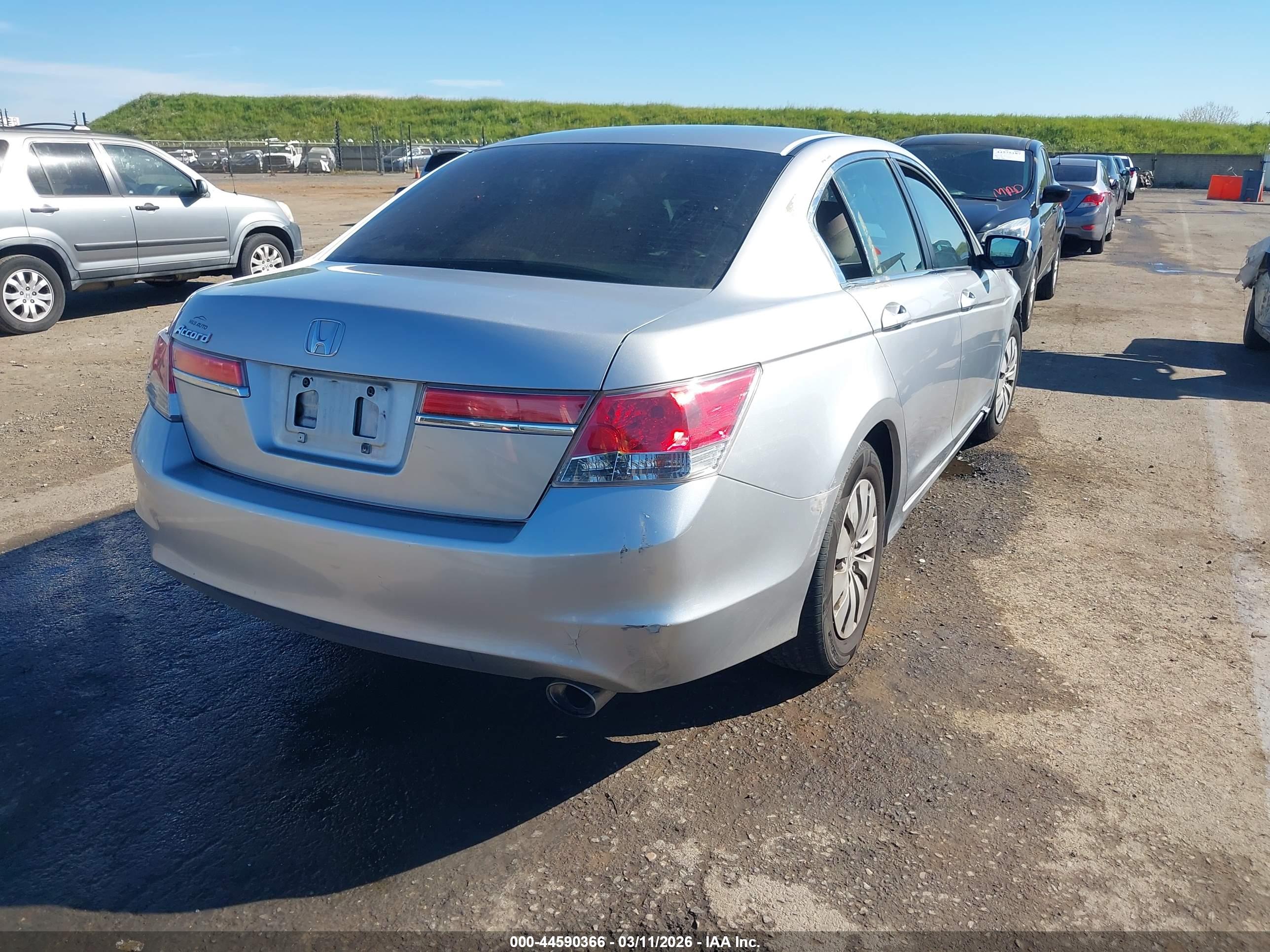 HONDA ACCORD image 4