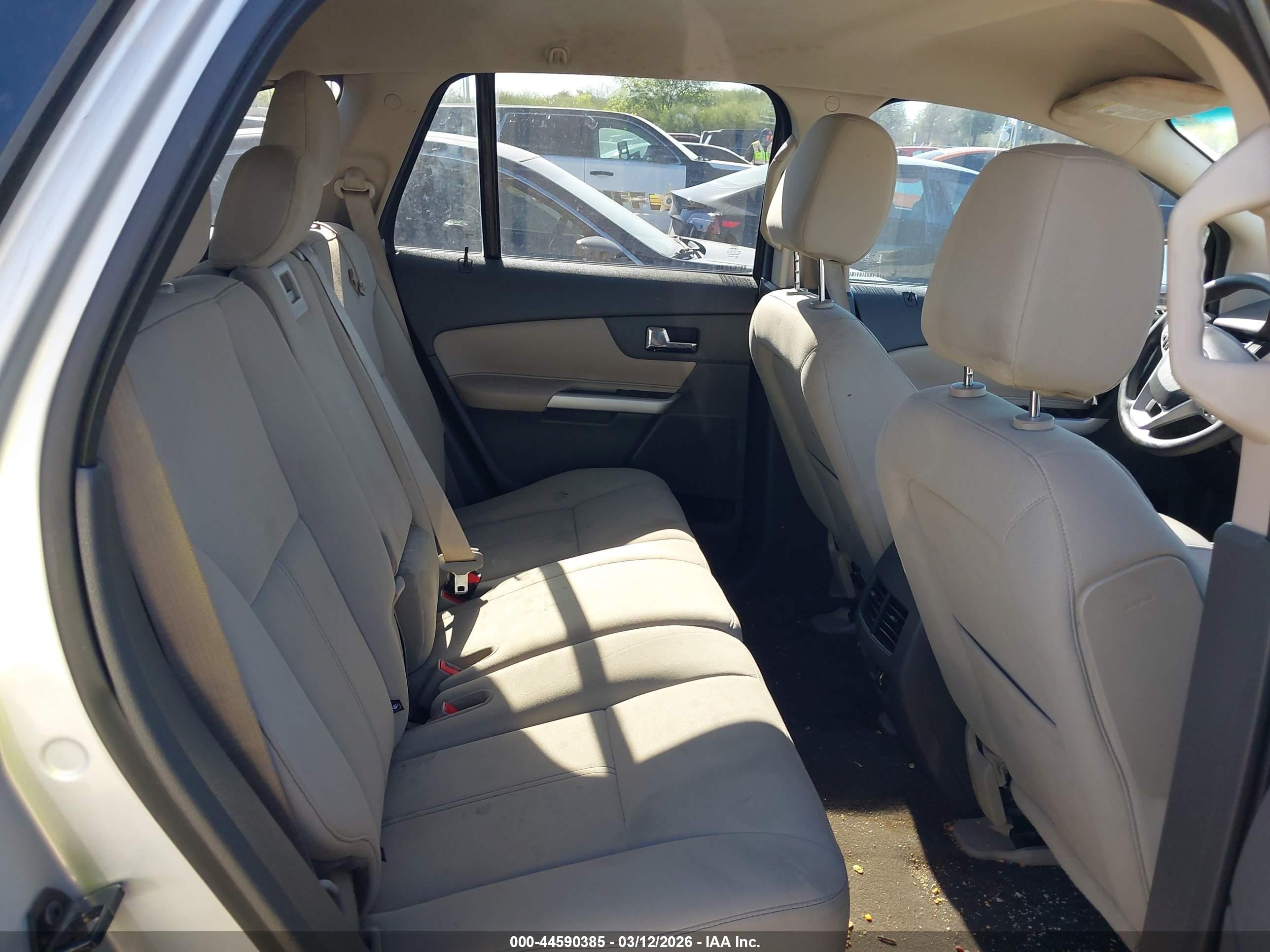 FORD EDGE image 8