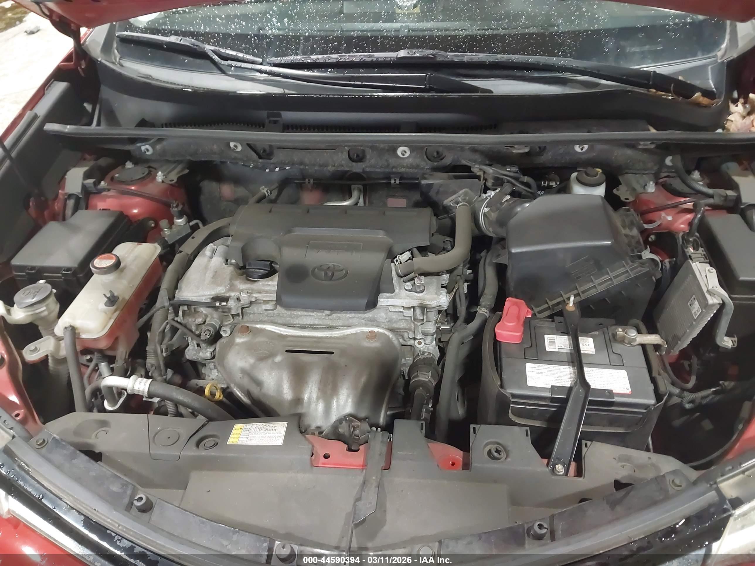 TOYOTA RAV4 image 10