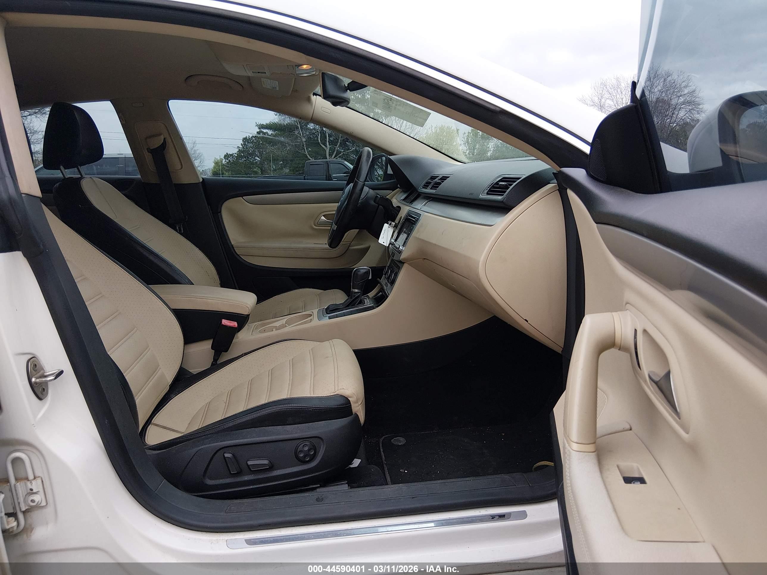 VOLKSWAGEN CC image 5