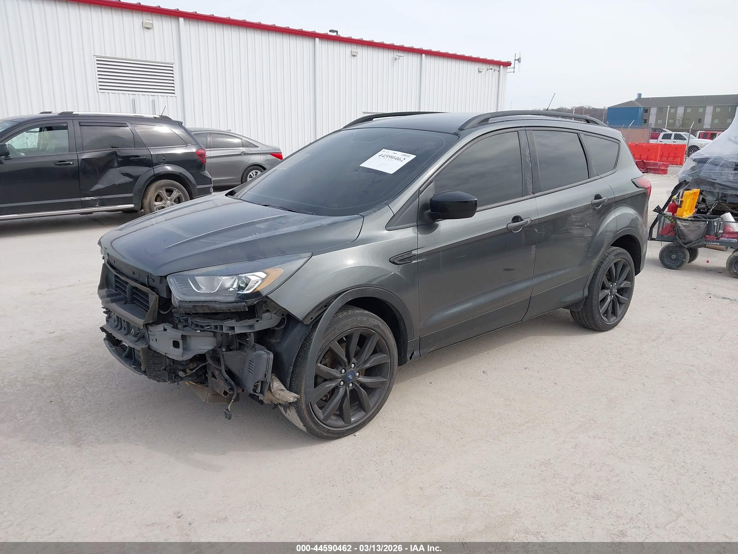 FORD ESCAPE image 2