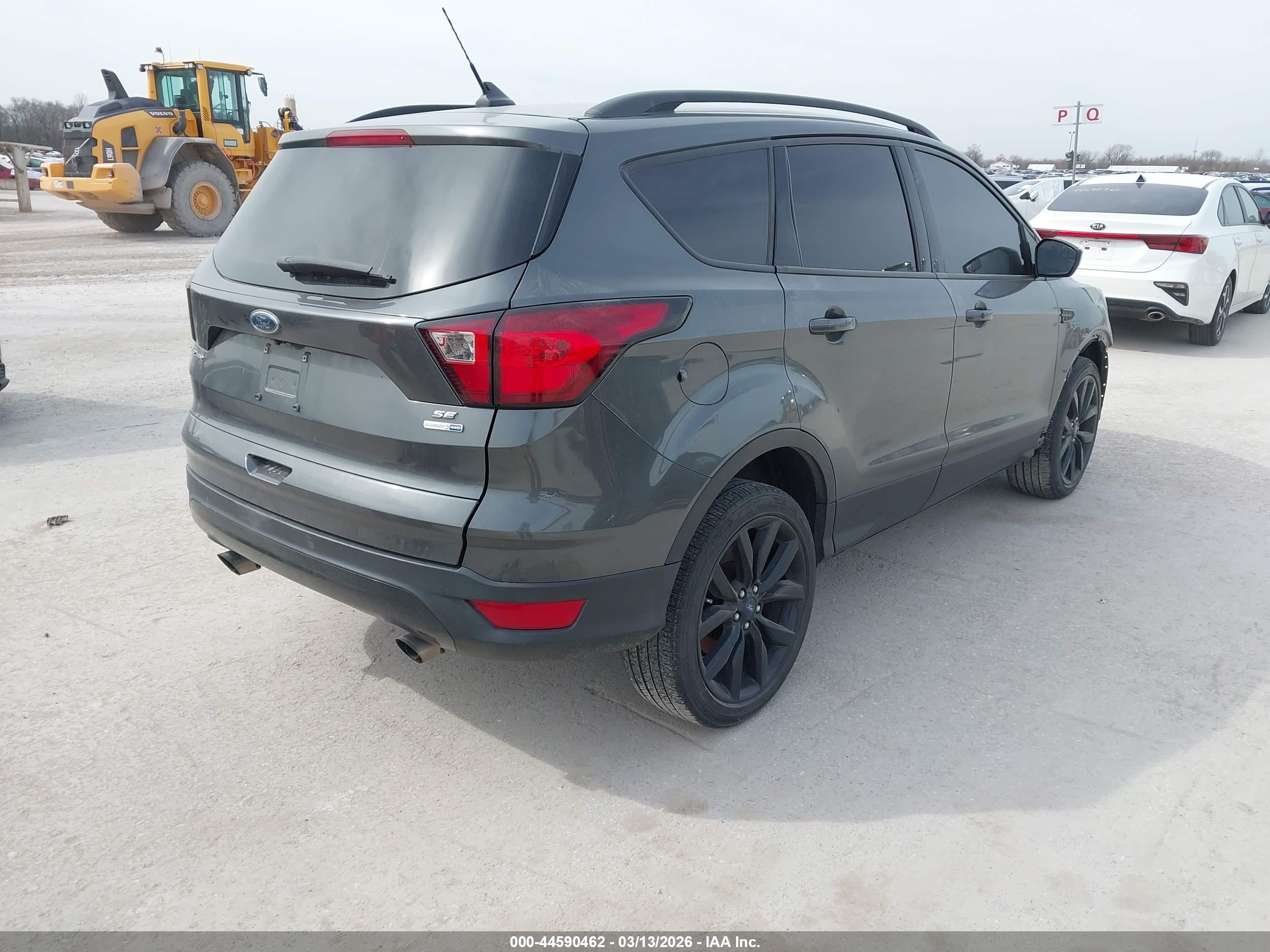 FORD ESCAPE image 4