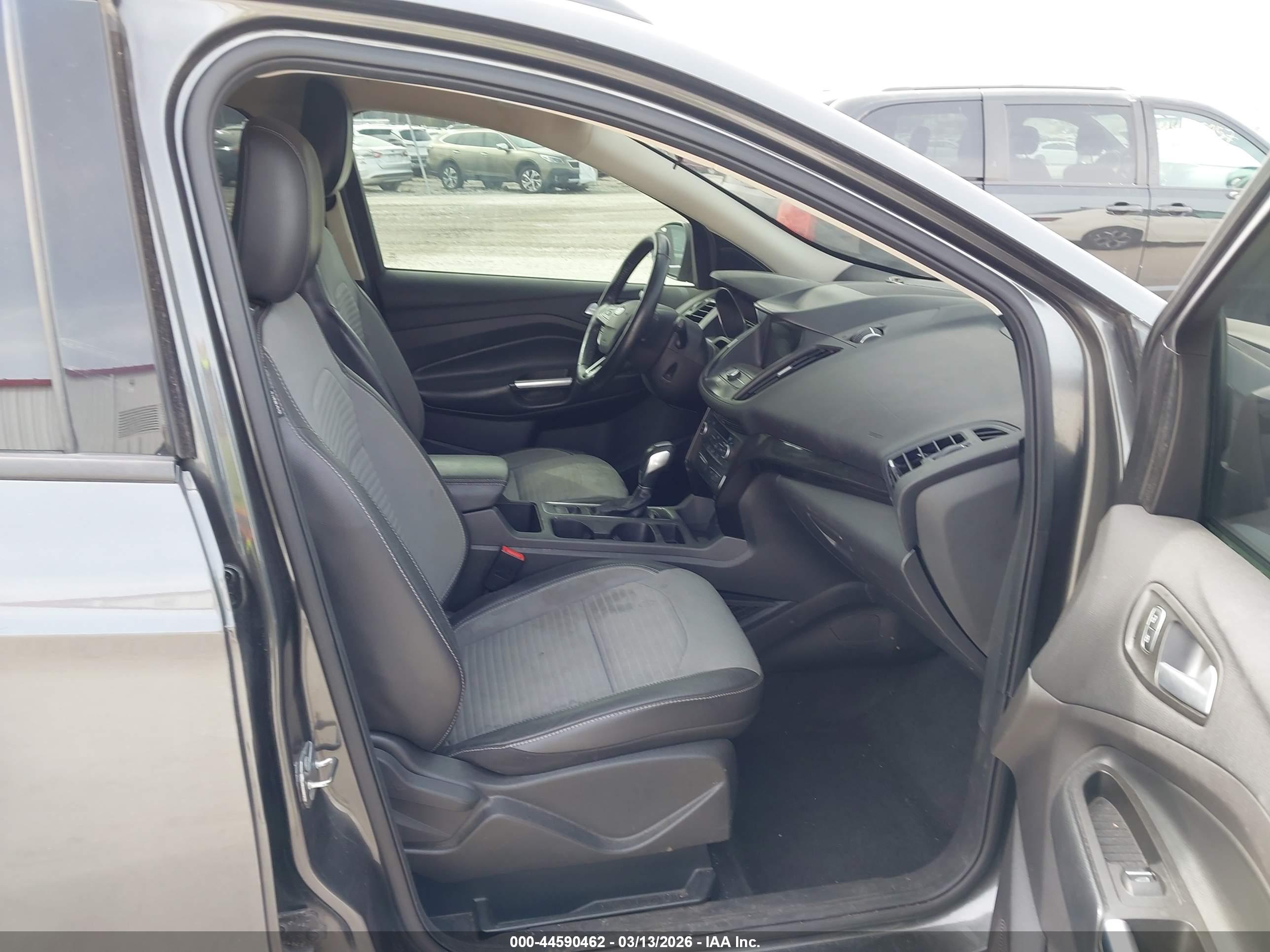 FORD ESCAPE image 5