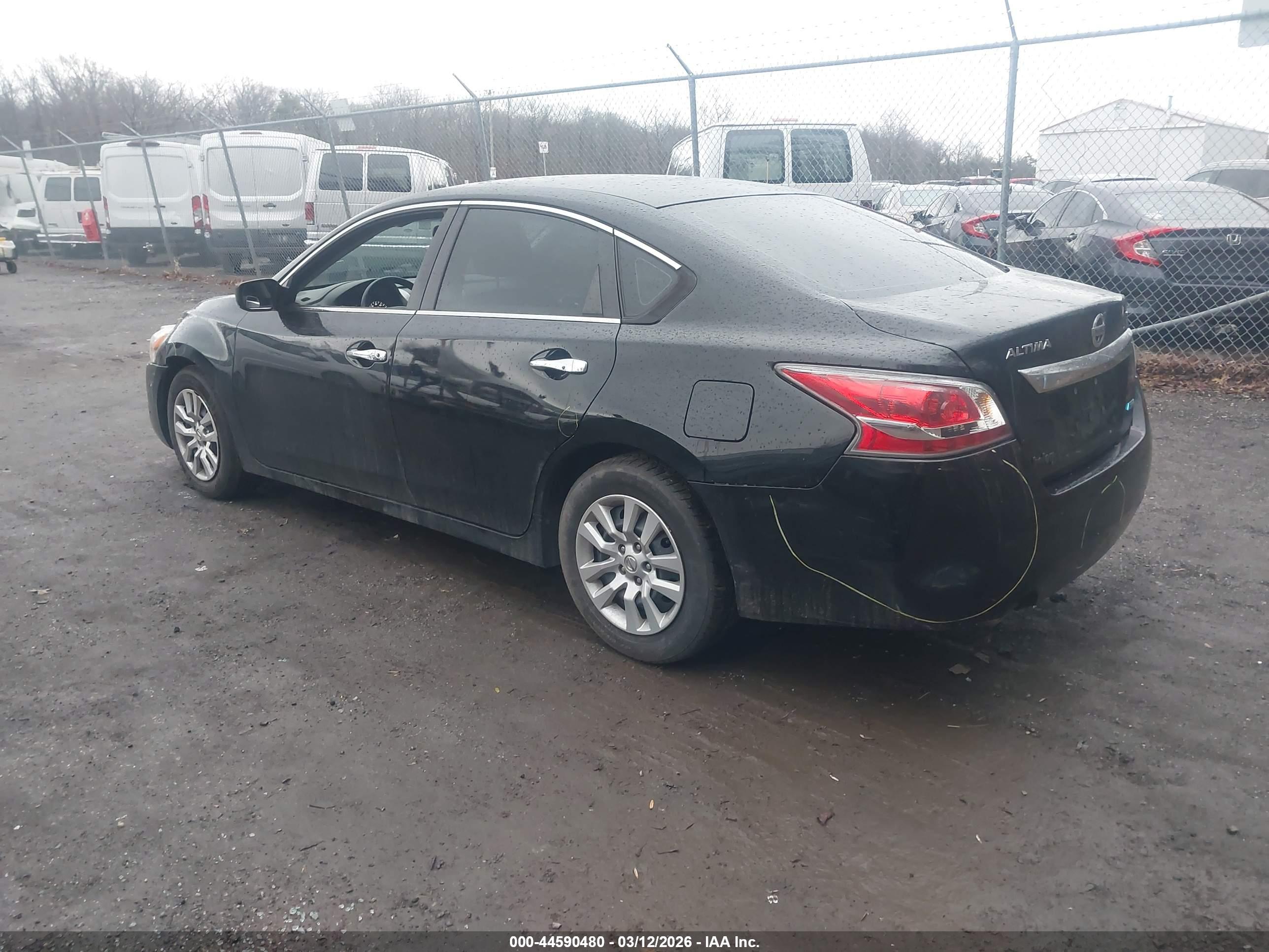 NISSAN ALTIMA image 3