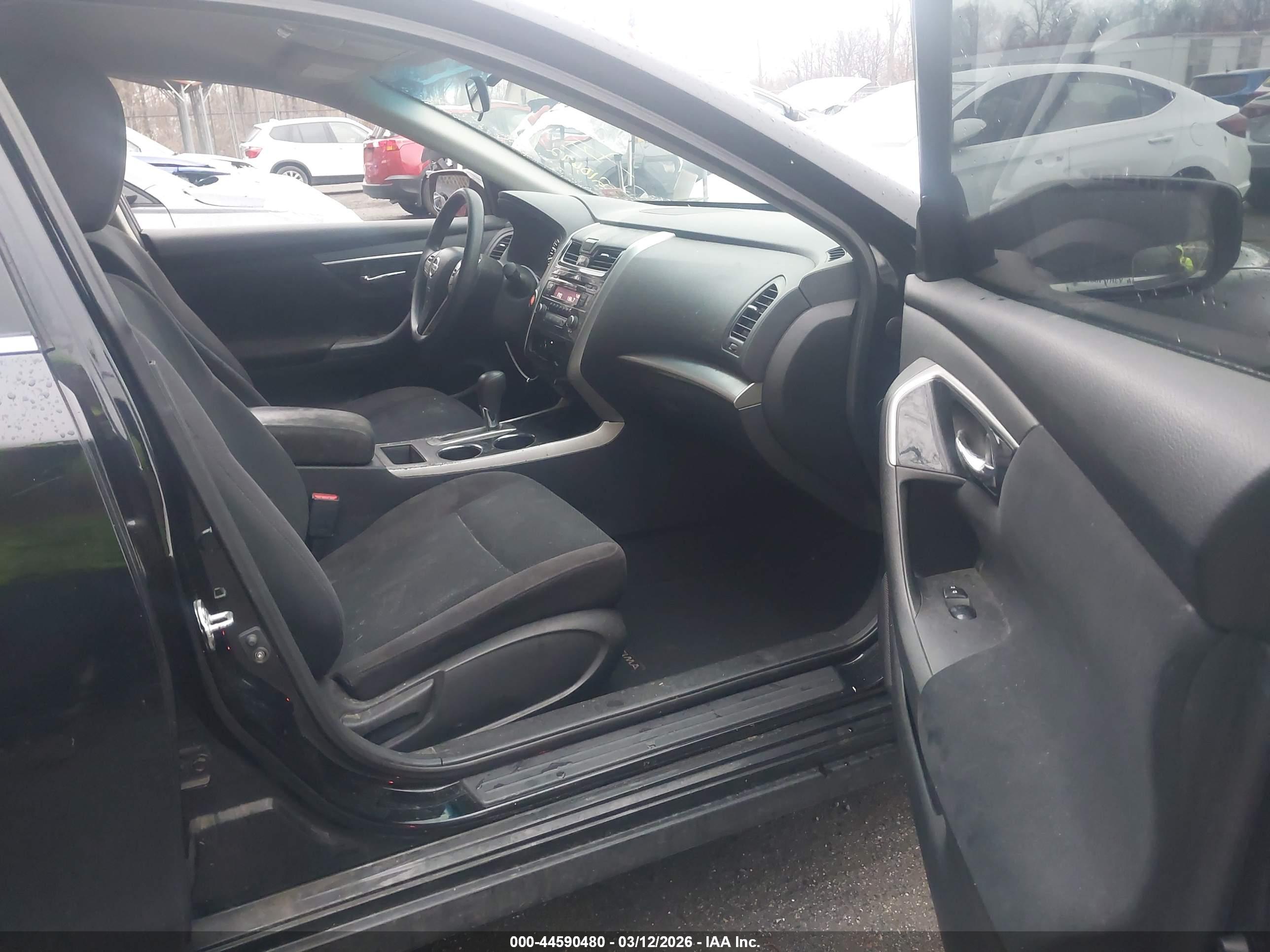 NISSAN ALTIMA image 5