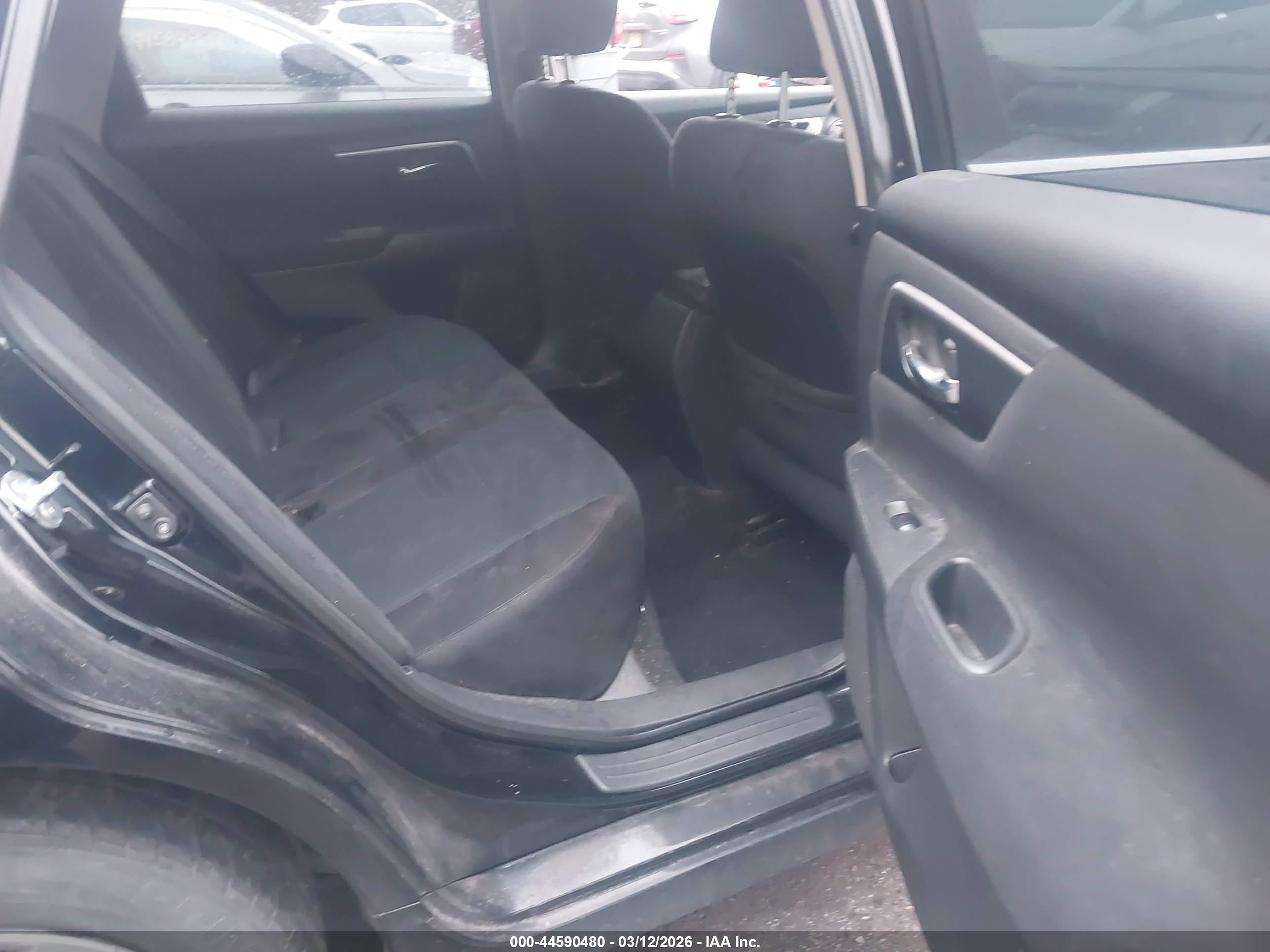 NISSAN ALTIMA image 8