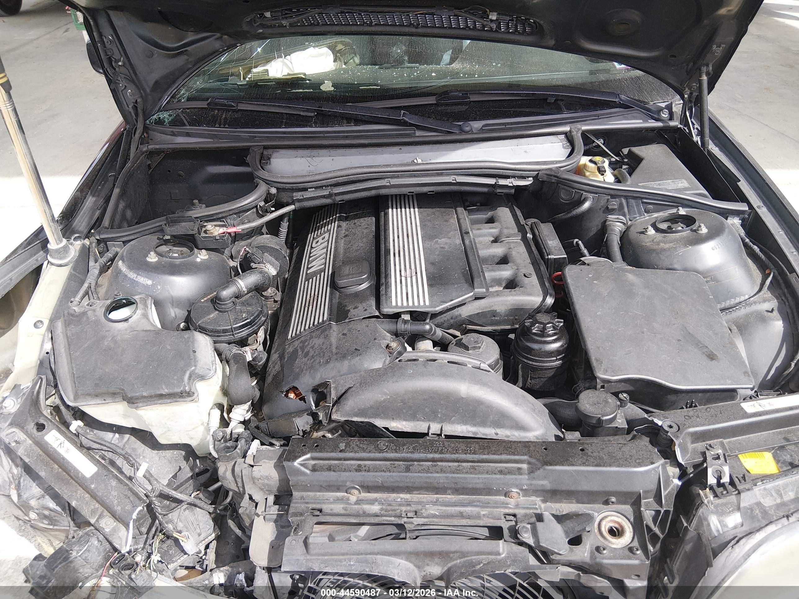 BMW 325CI image 10