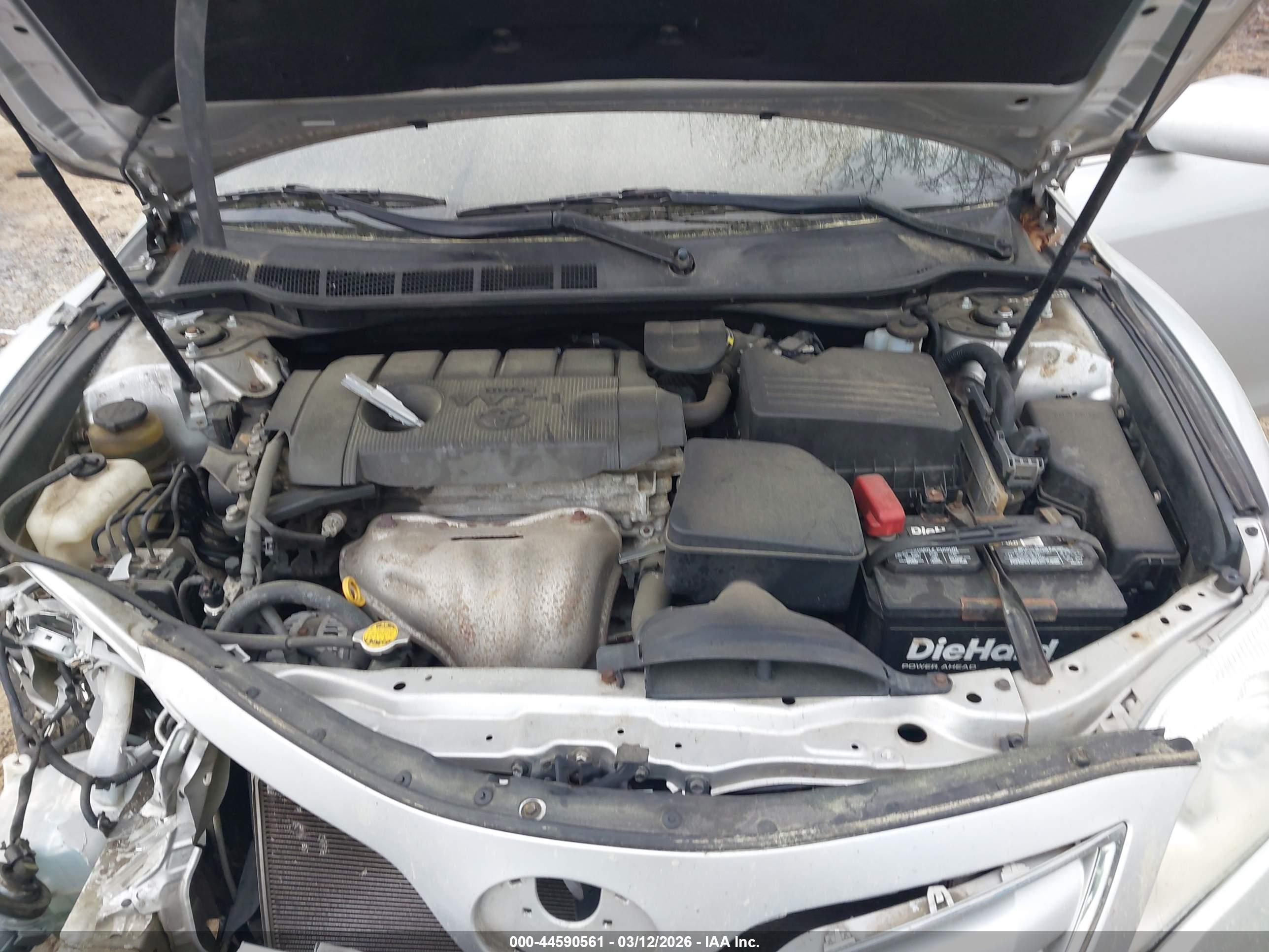 TOYOTA CAMRY image 10