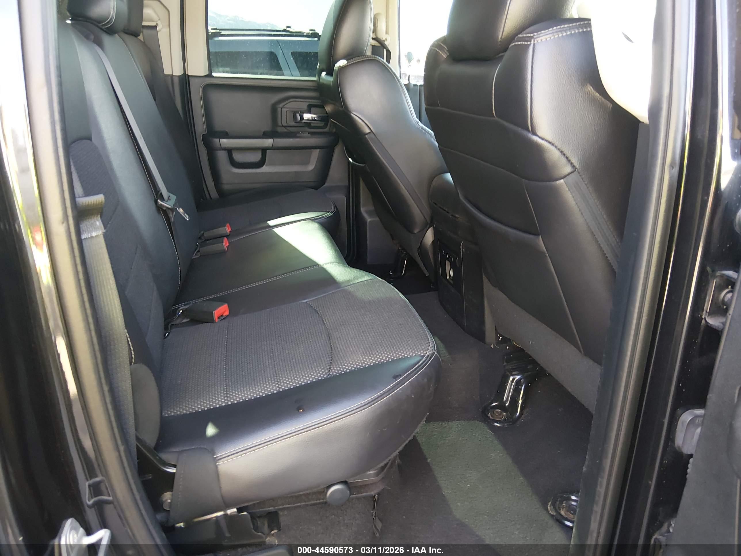 RAM 1500 image 8