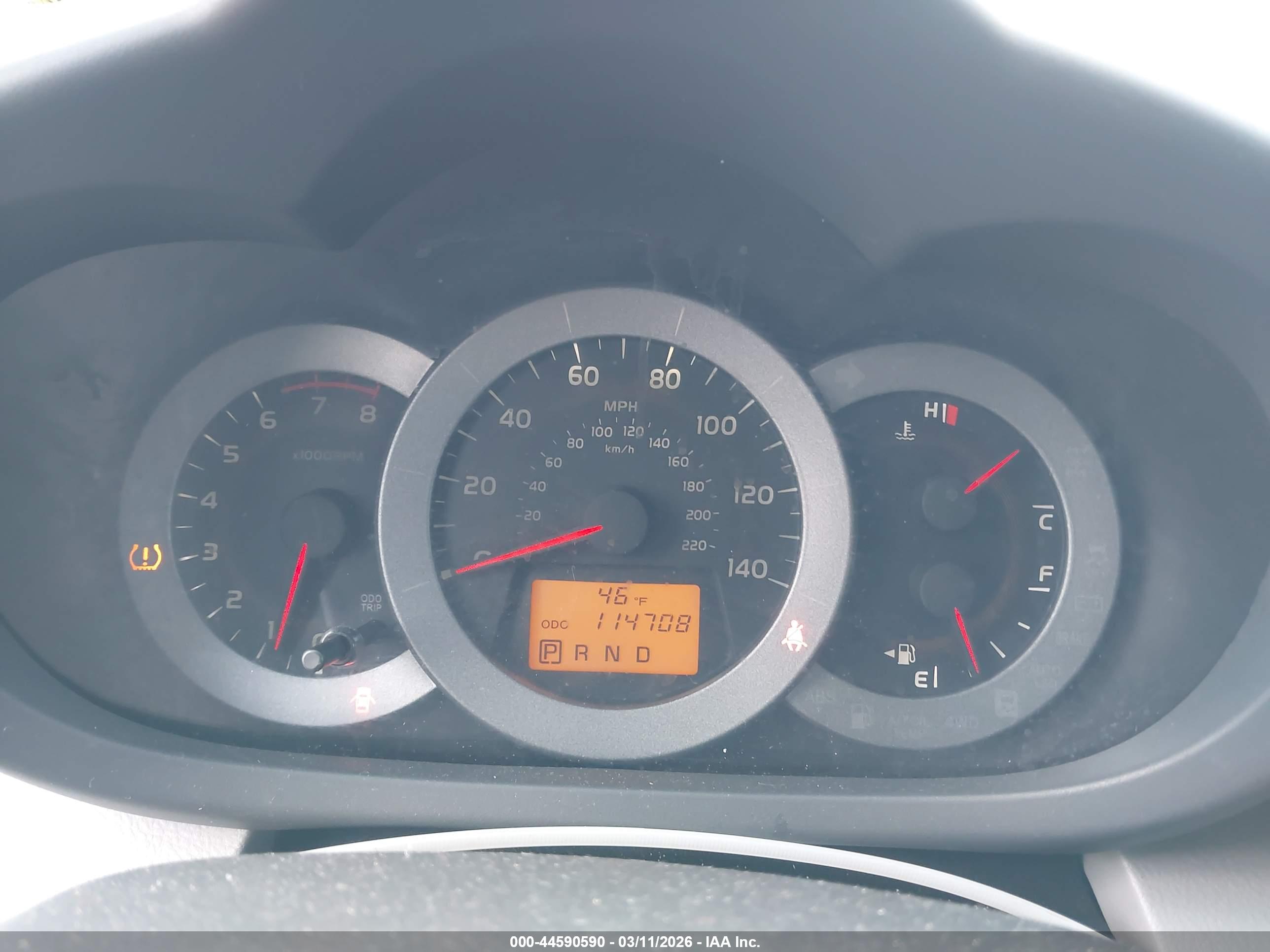 TOYOTA RAV4 image 7