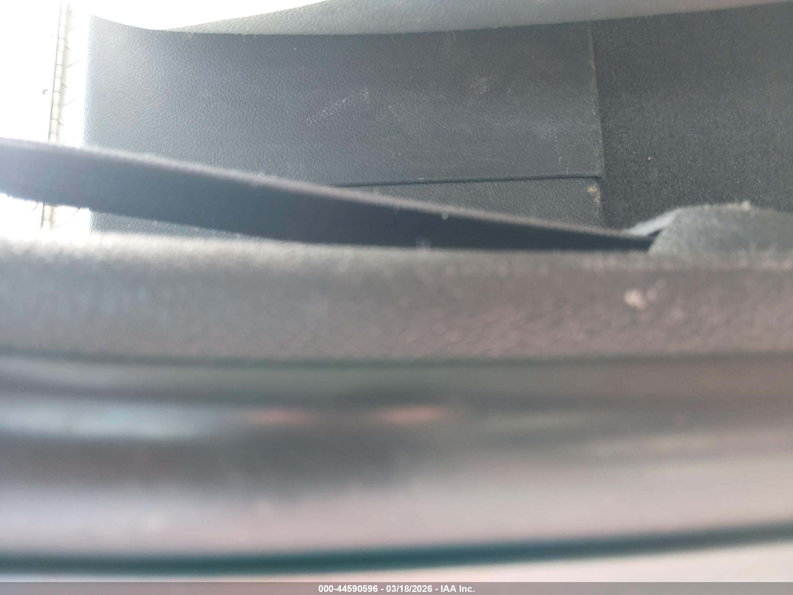 GMC SIERRA image 8