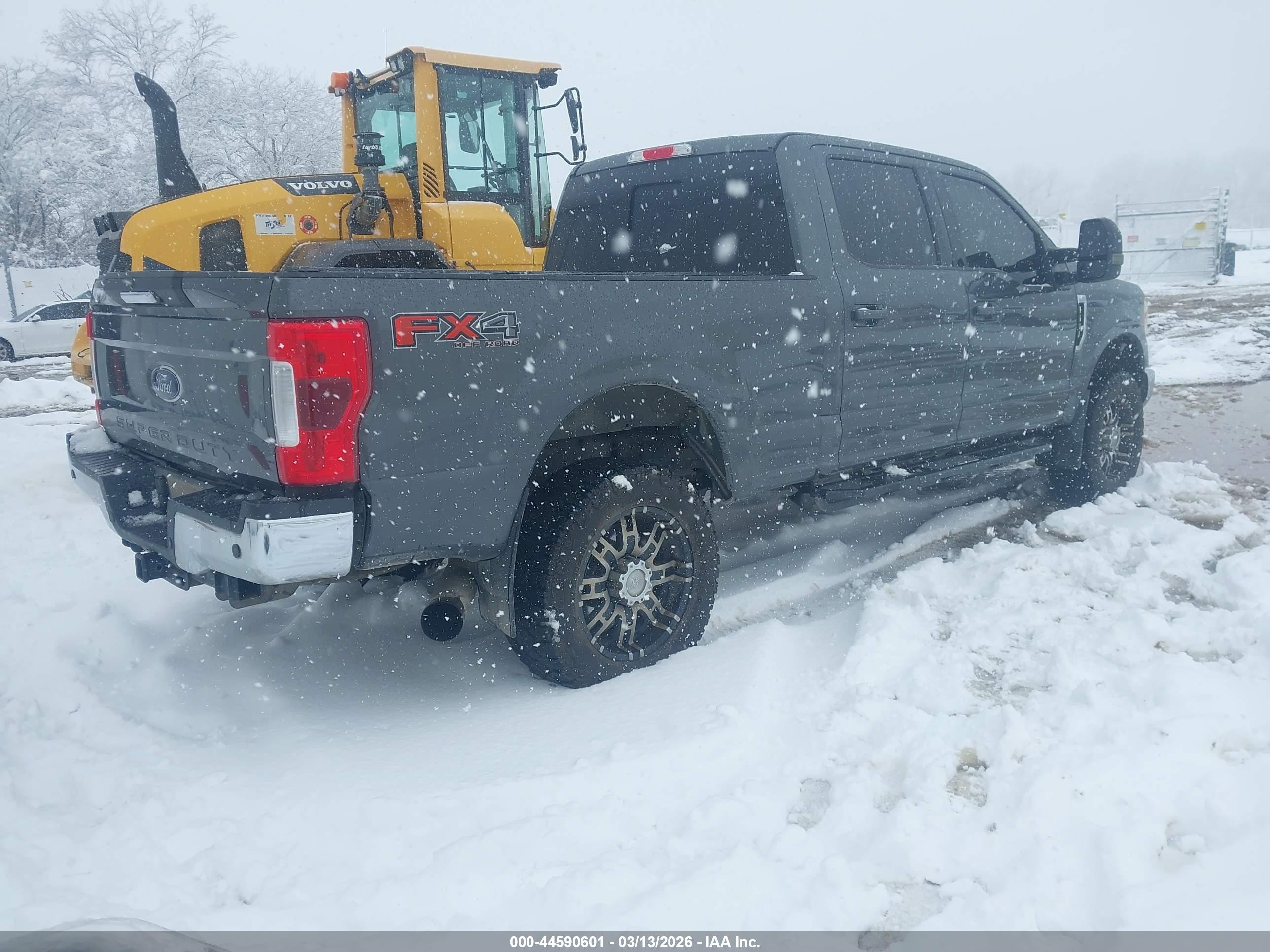 FORD F-250 image 4