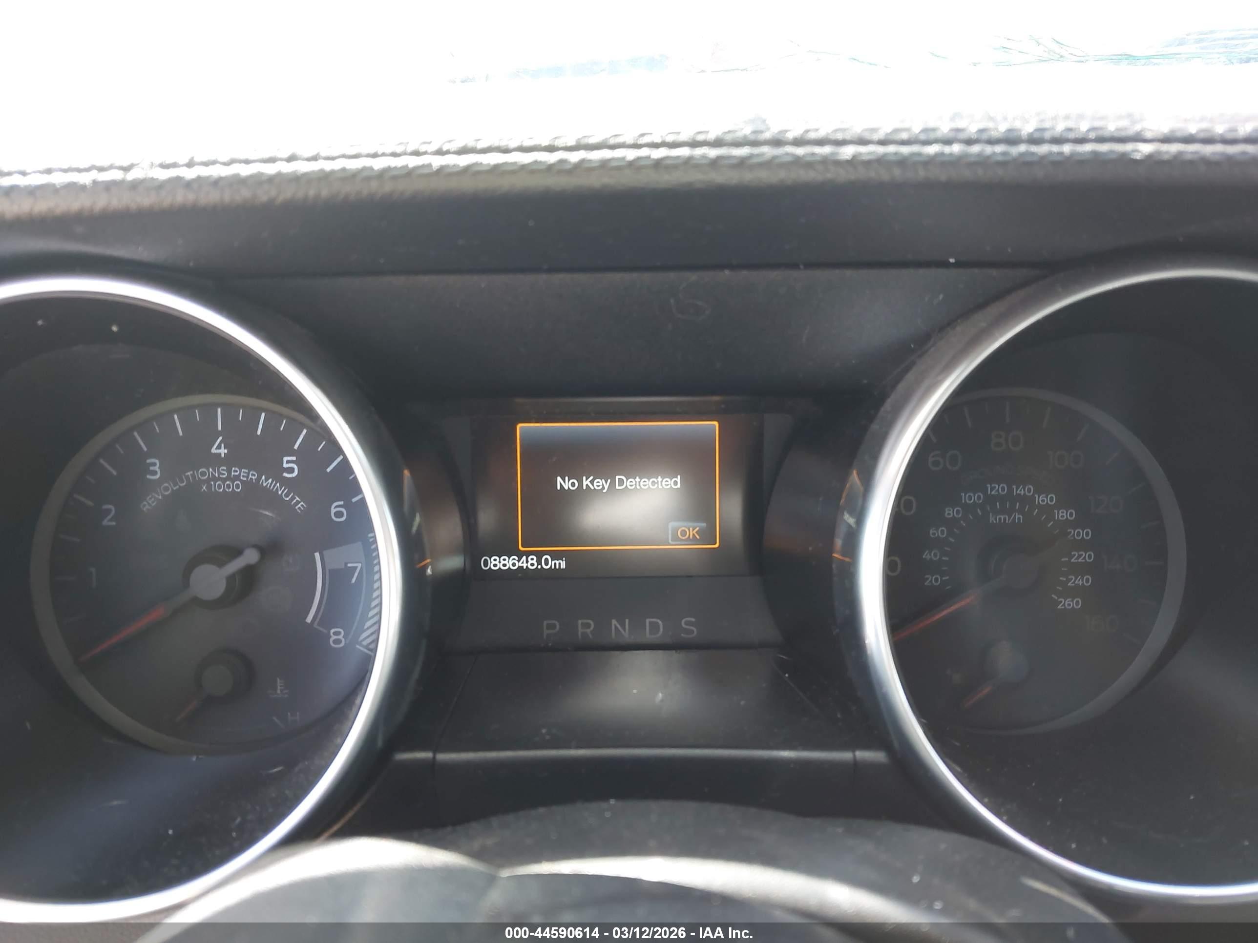 FORD MUSTANG image 7