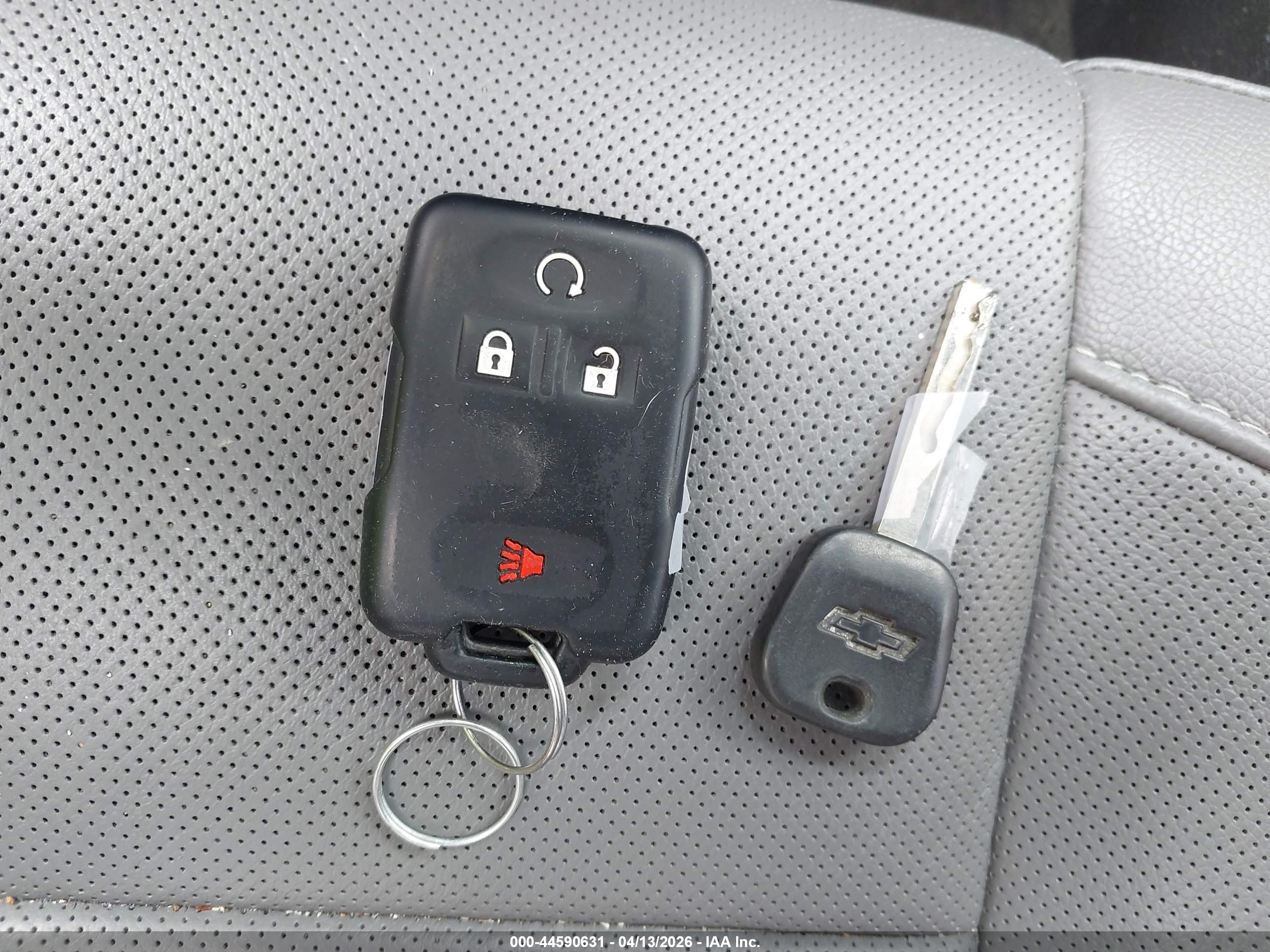 CHEVROLET SILVERADO image 11