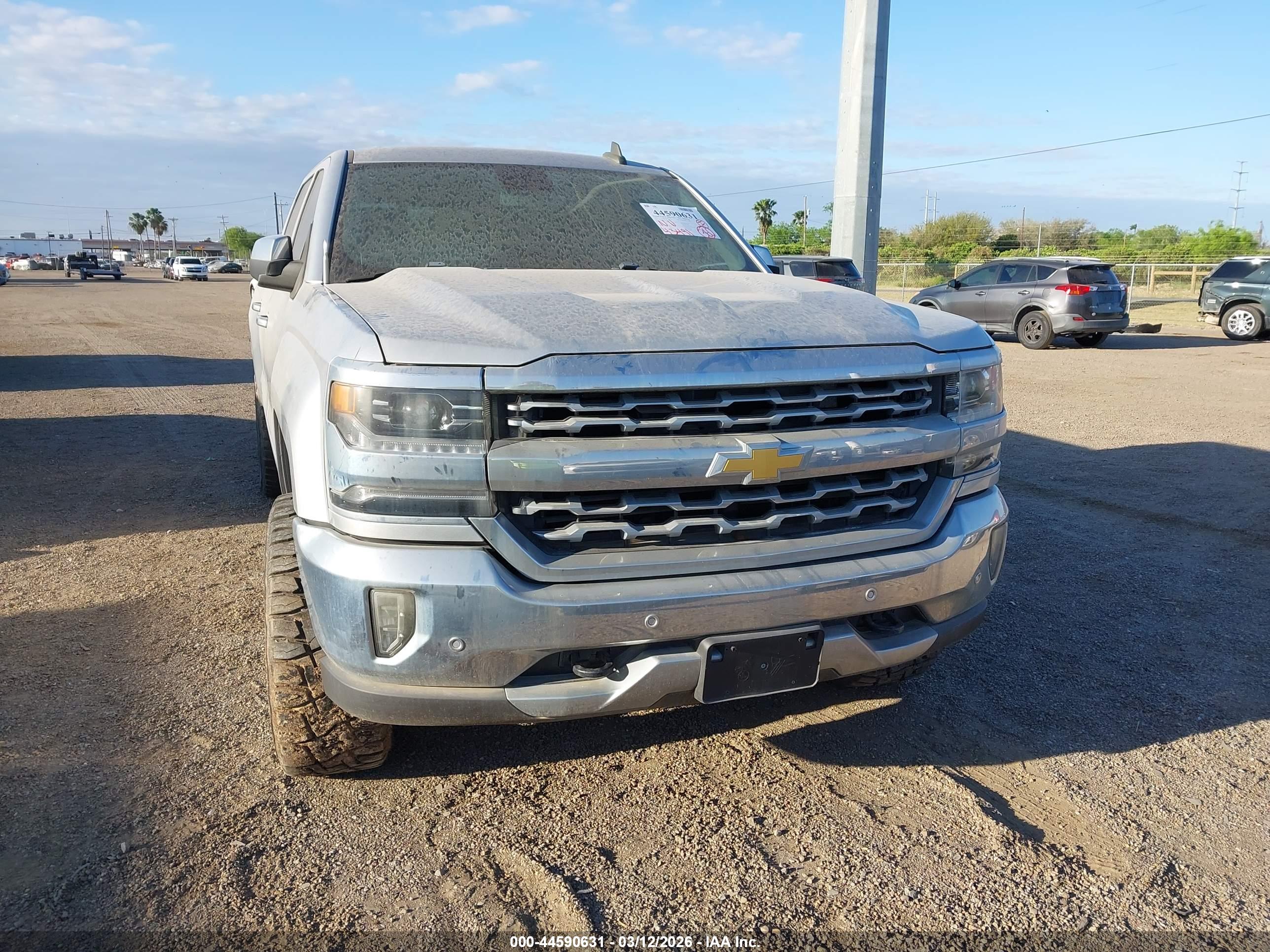 CHEVROLET SILVERADO image 6