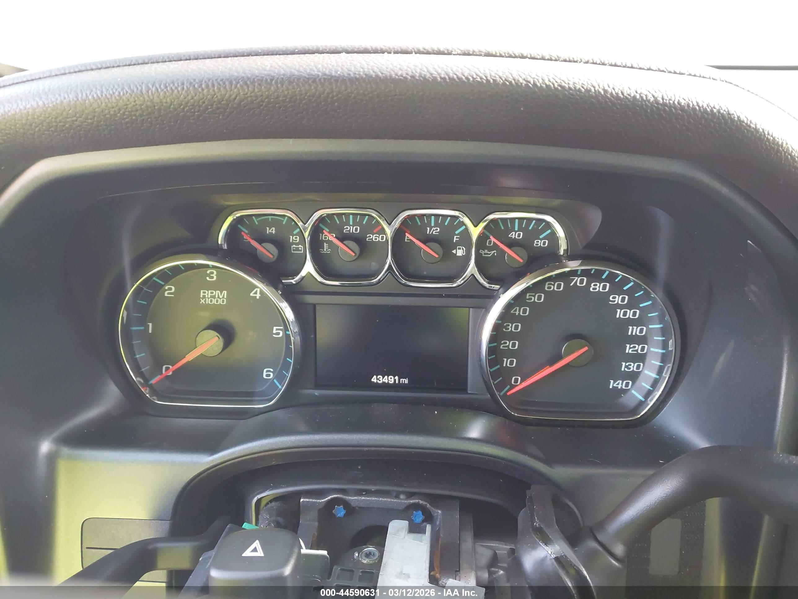 CHEVROLET SILVERADO image 7