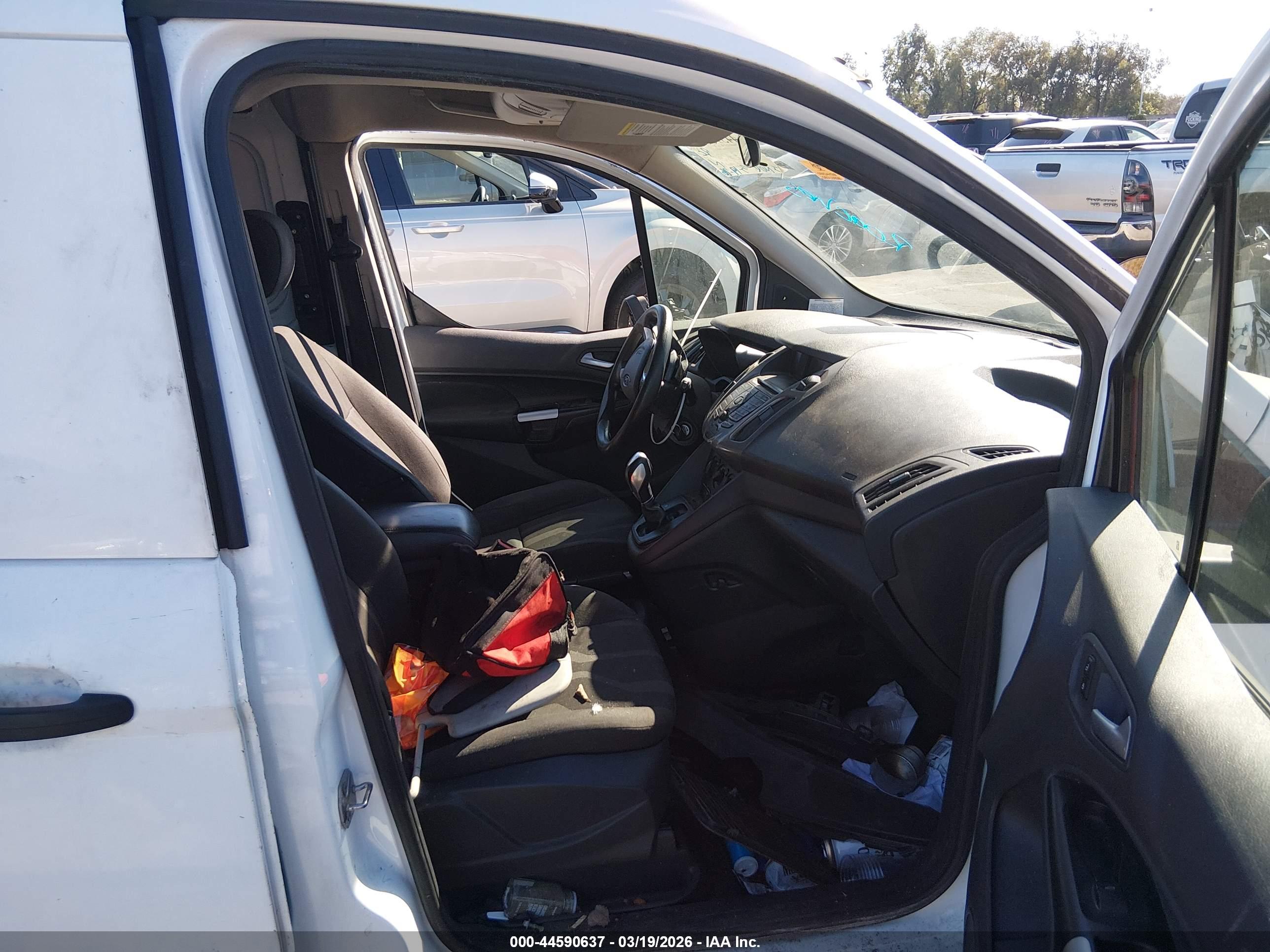 FORD TRANSIT image 5
