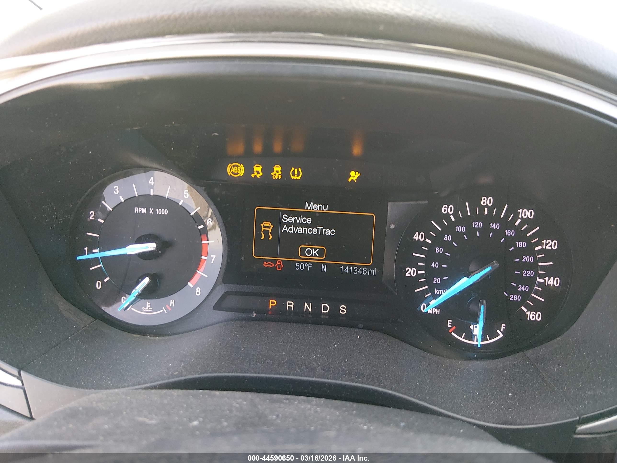 FORD FUSION image 7