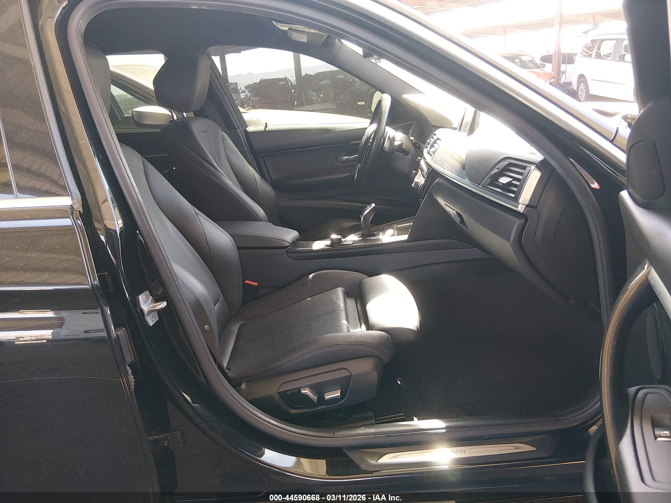 BMW 330I image 5