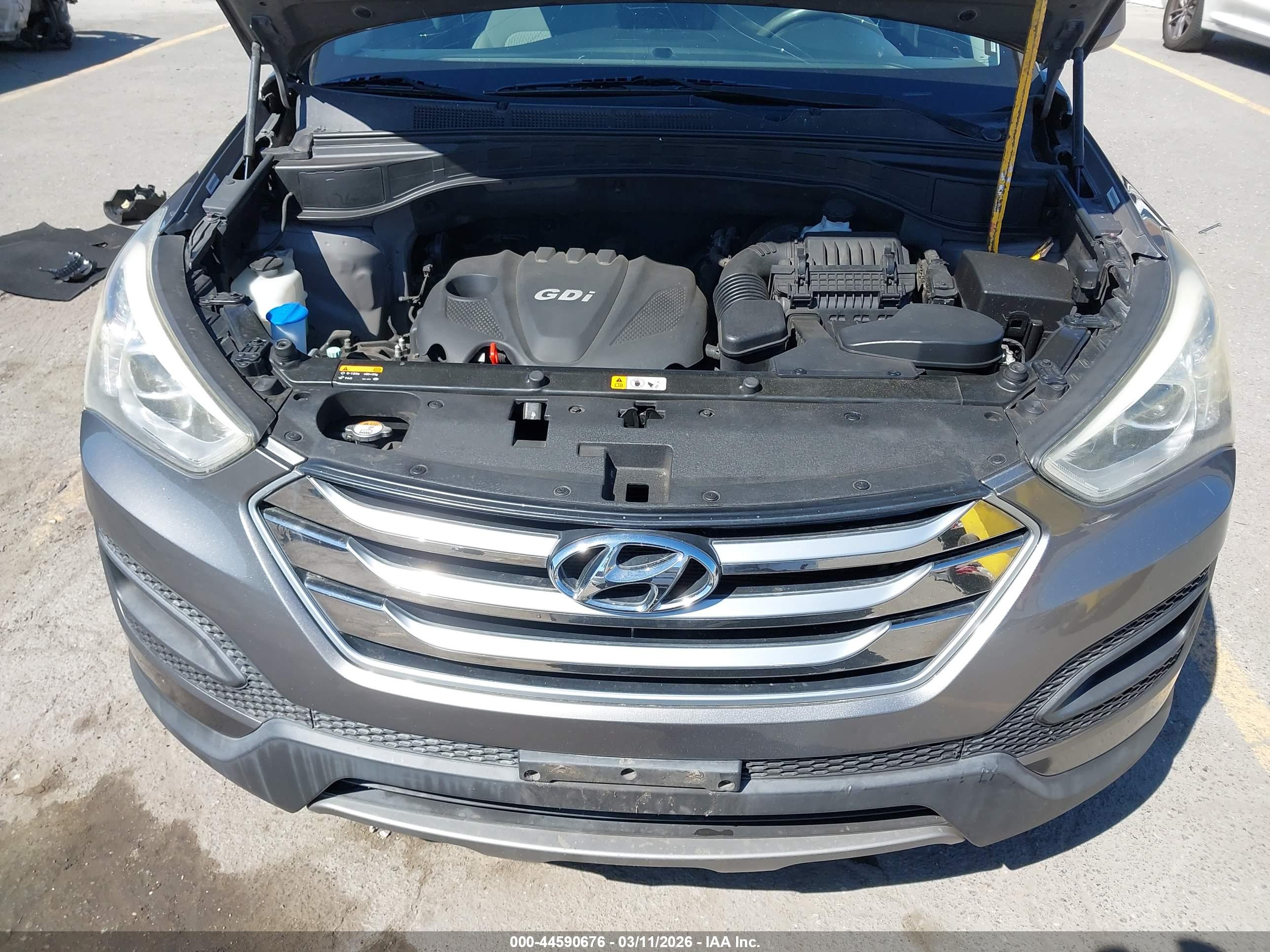 HYUNDAI SANTA image 10