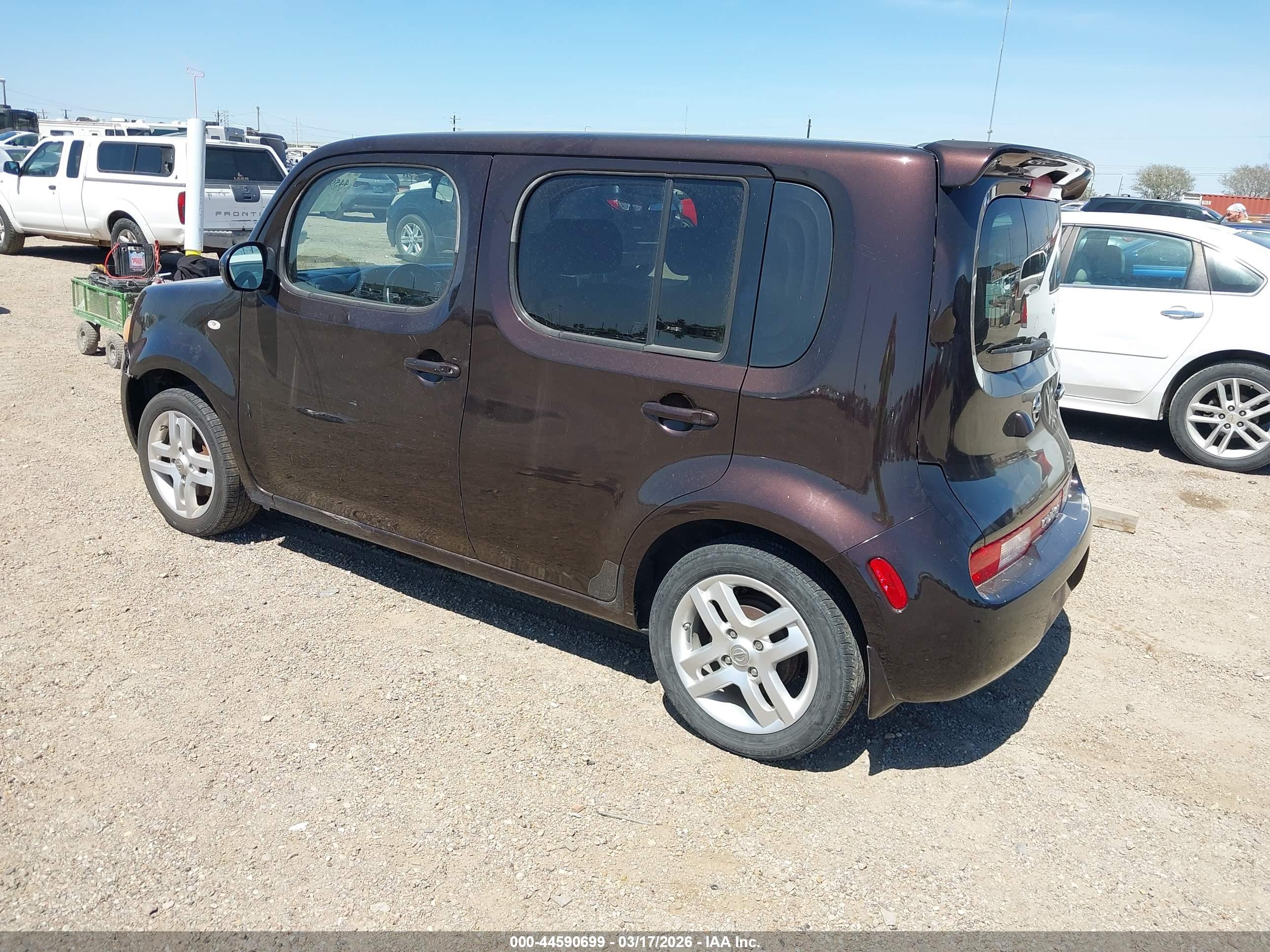 NISSAN CUBE image 3