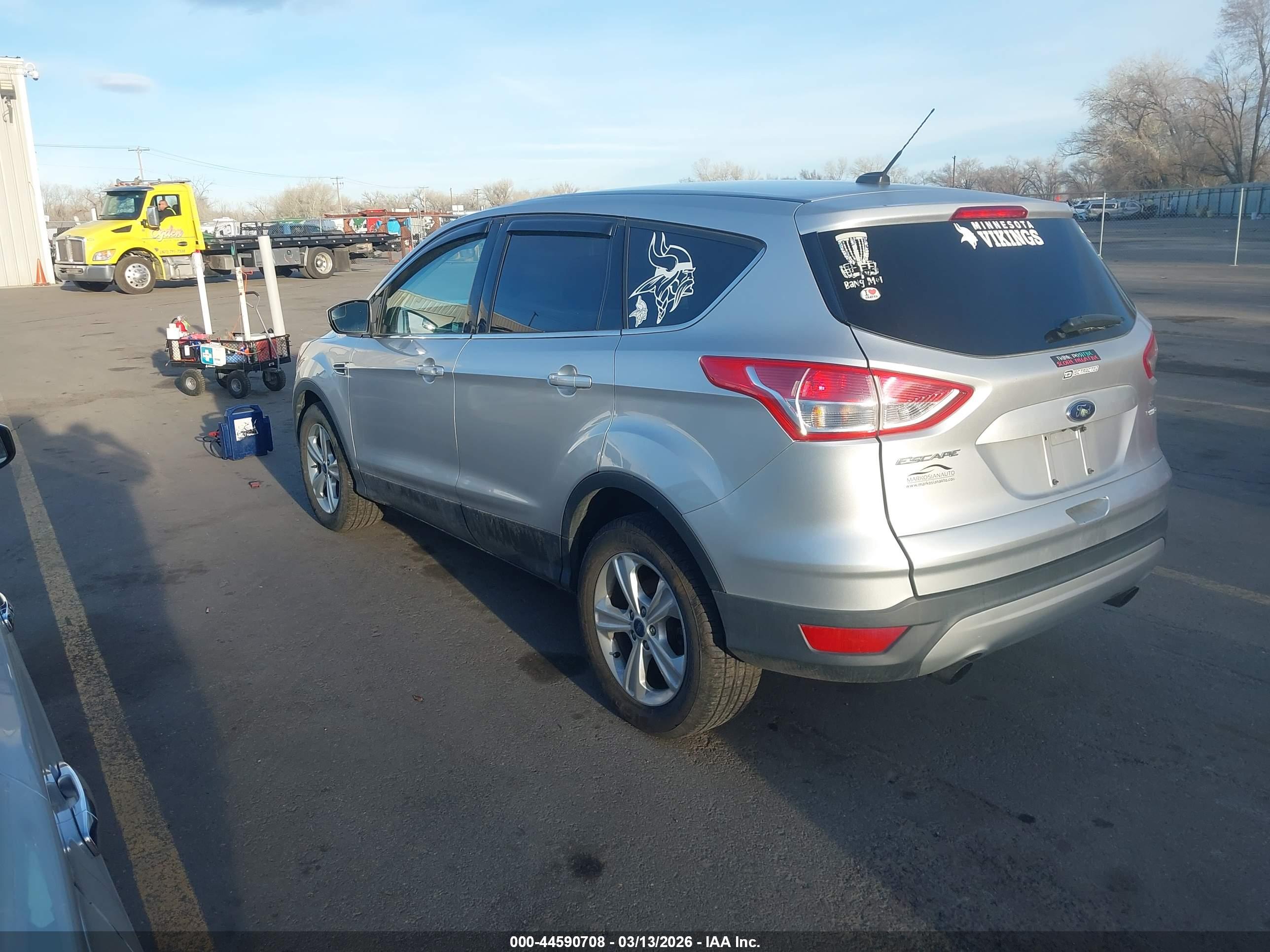 FORD ESCAPE image 3