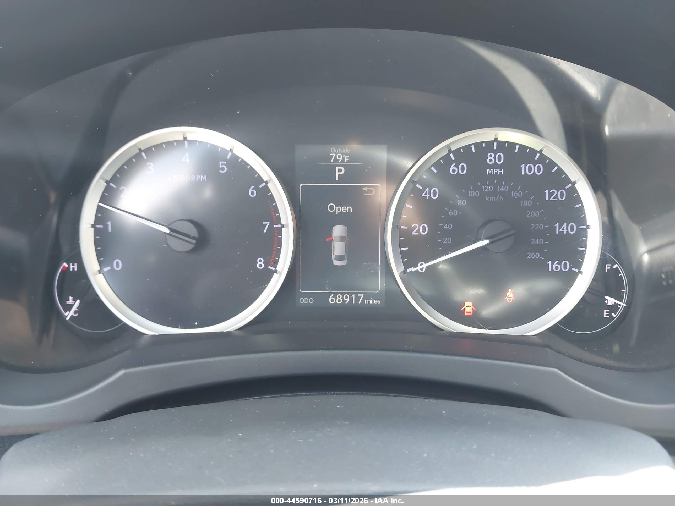 LEXUS IS image 7