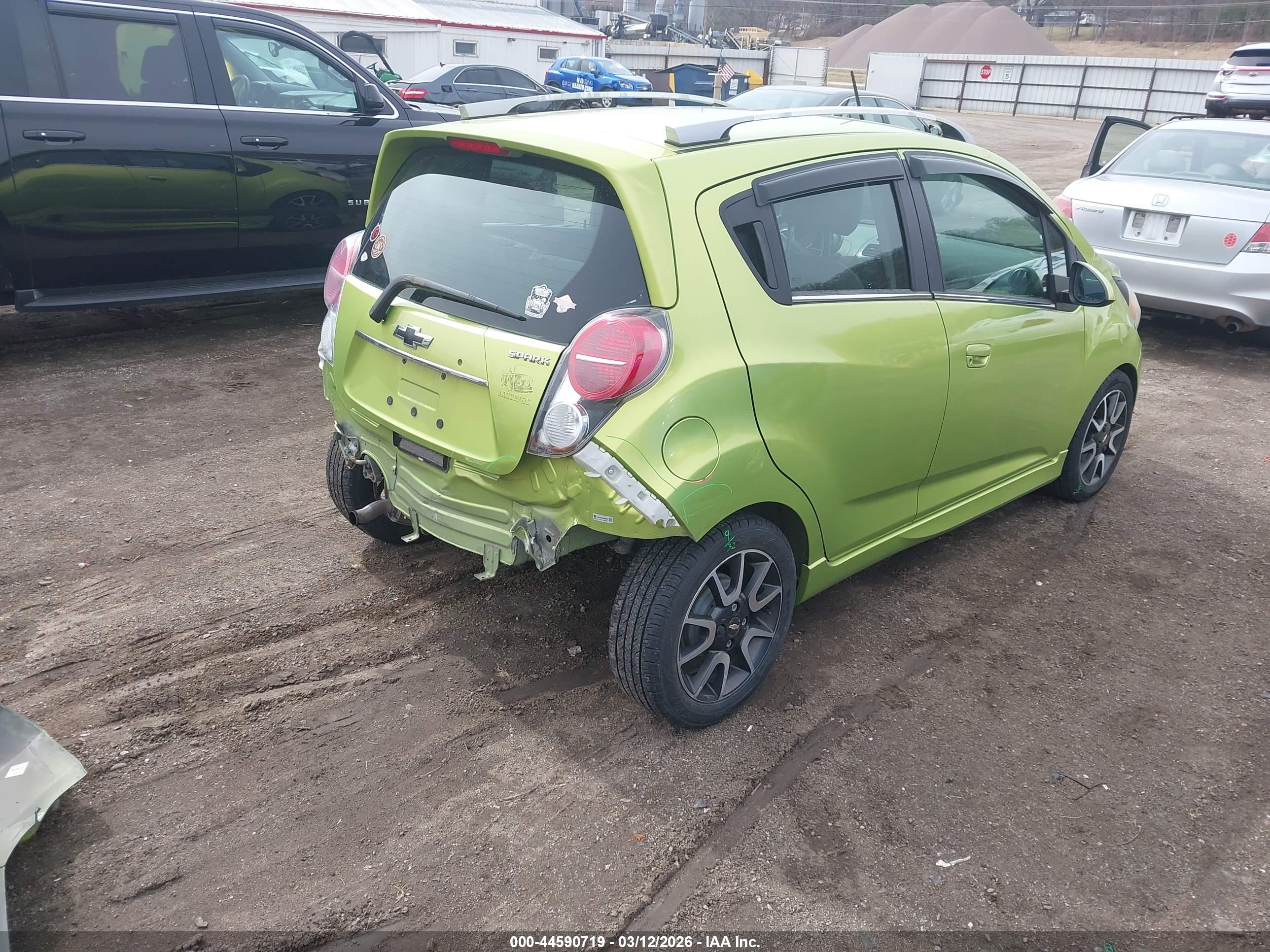 CHEVROLET SPARK image 4