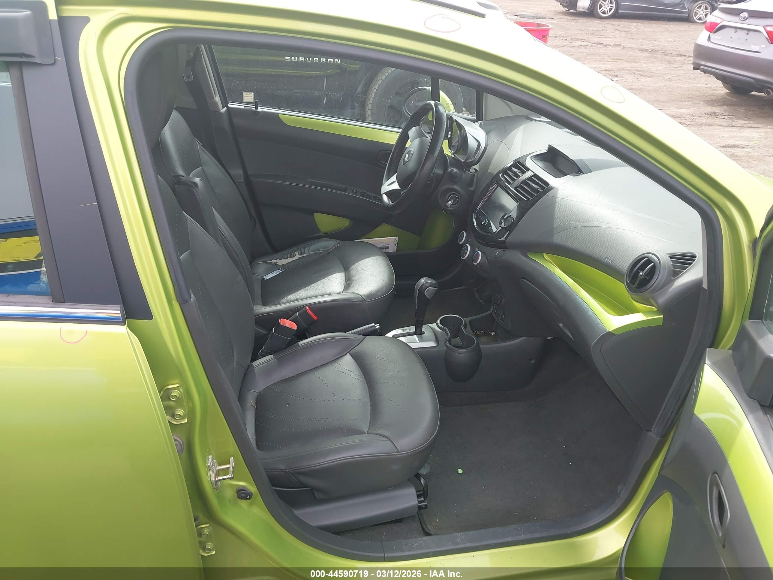 CHEVROLET SPARK image 5