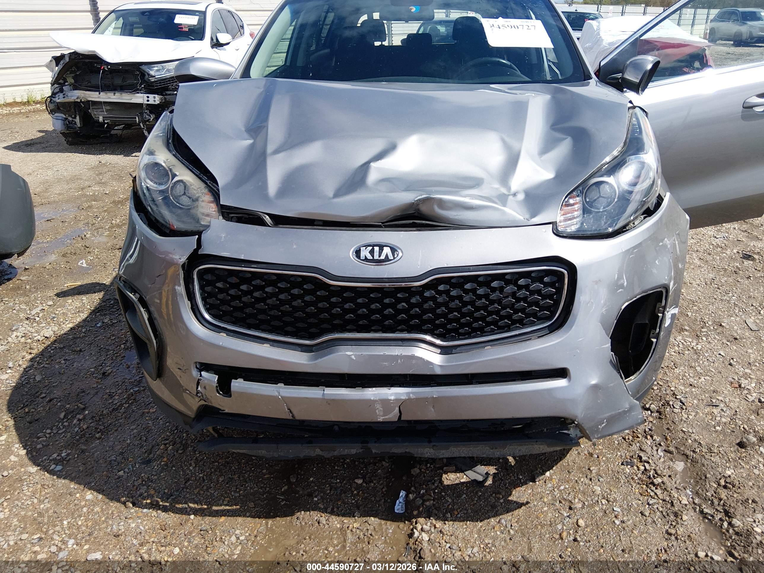 KIA SPORTAGE image 6